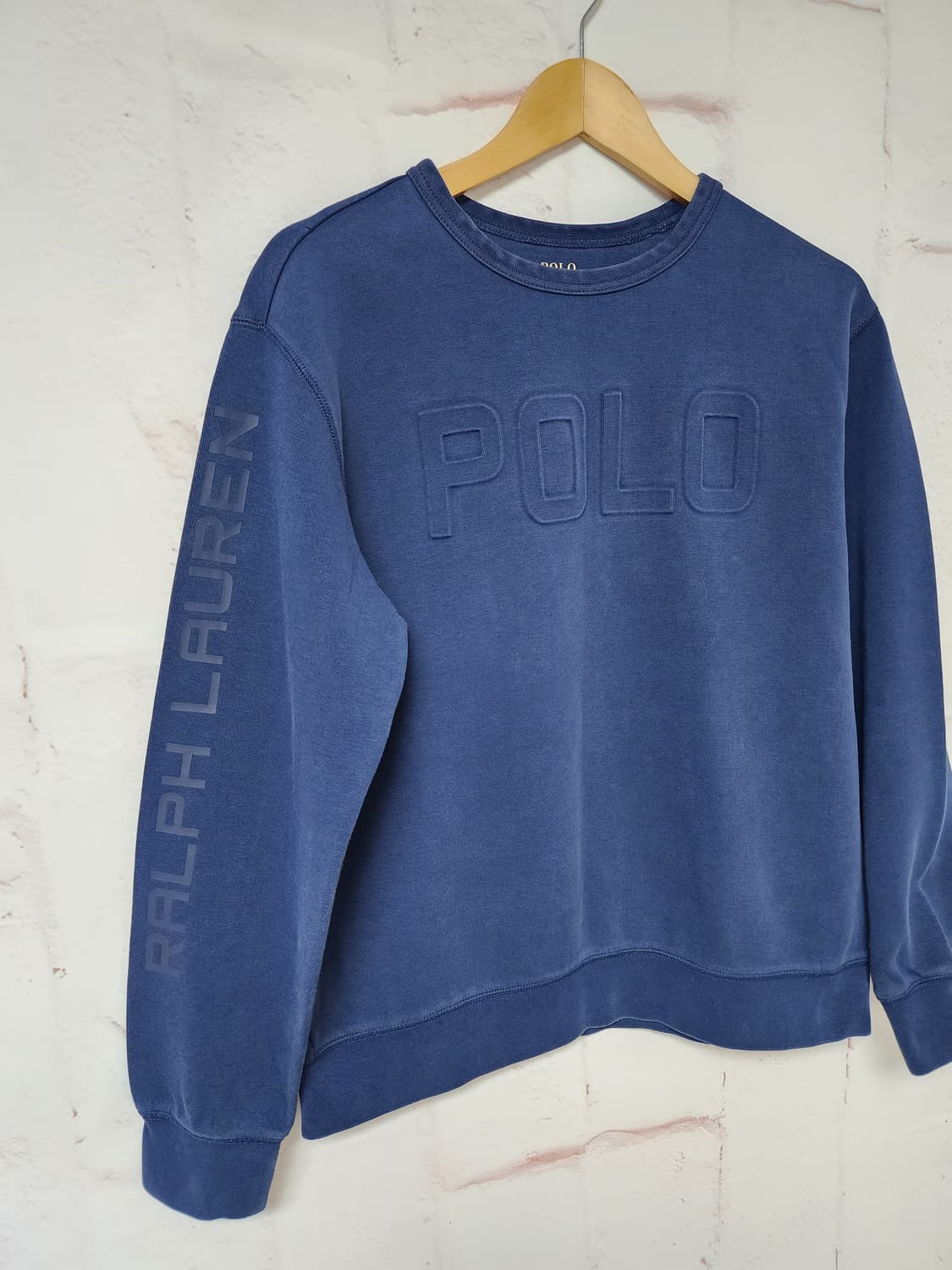 네이비 색상의 폴로 랄프로렌 맨투맨 티셔츠 상품이미지2