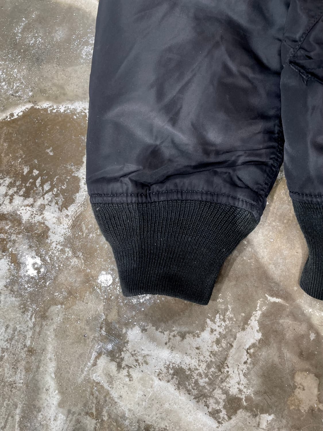 Alpha Industries MA-1 Bomber Jacket 상품이미지6