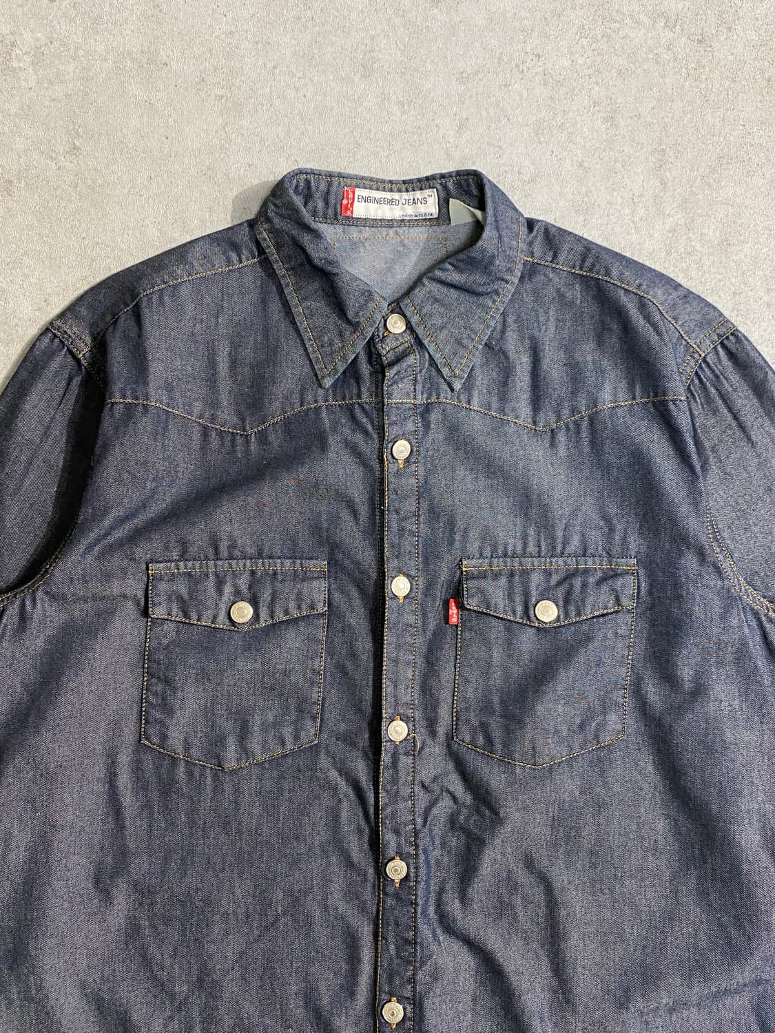 [L] 00s Levi's 리바이스 엔지니어드 데님 셔츠 상품이미지2