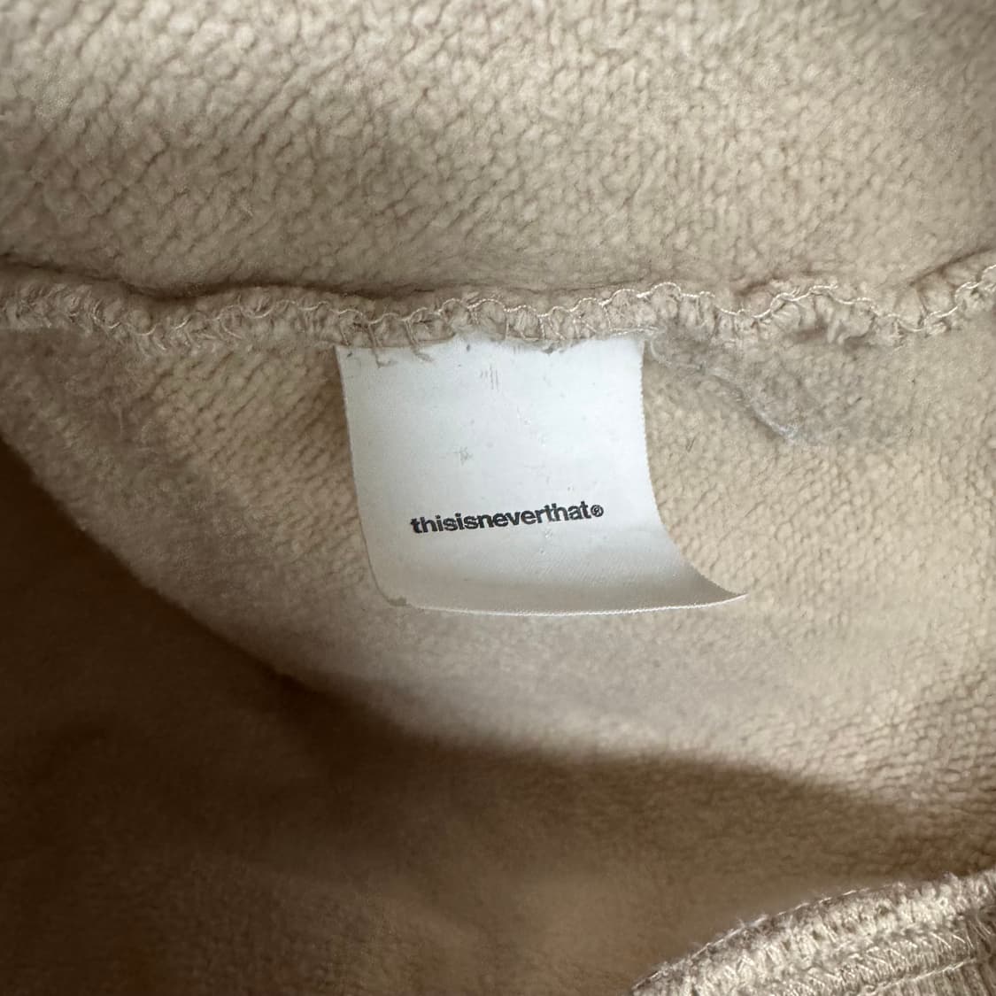 디스이즈네버댓 자수로고 맨투맨 상품이미지4