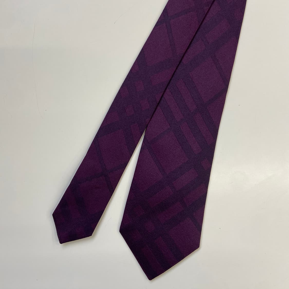 버버리 체크 신형라벨 명품 정품 넥타이 (Burberry)8.6cm 상품이미지2