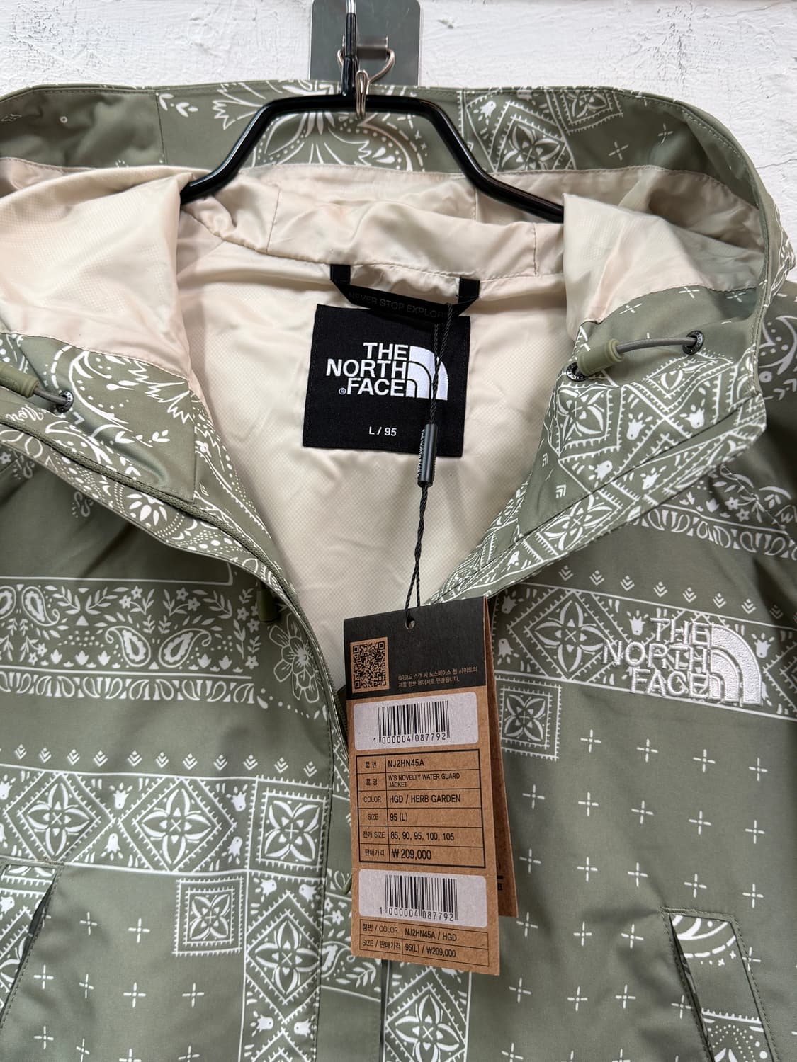 The North Face 노스페이스 노벨티 워터 가드 자켓 우먼 L 상품이미지2