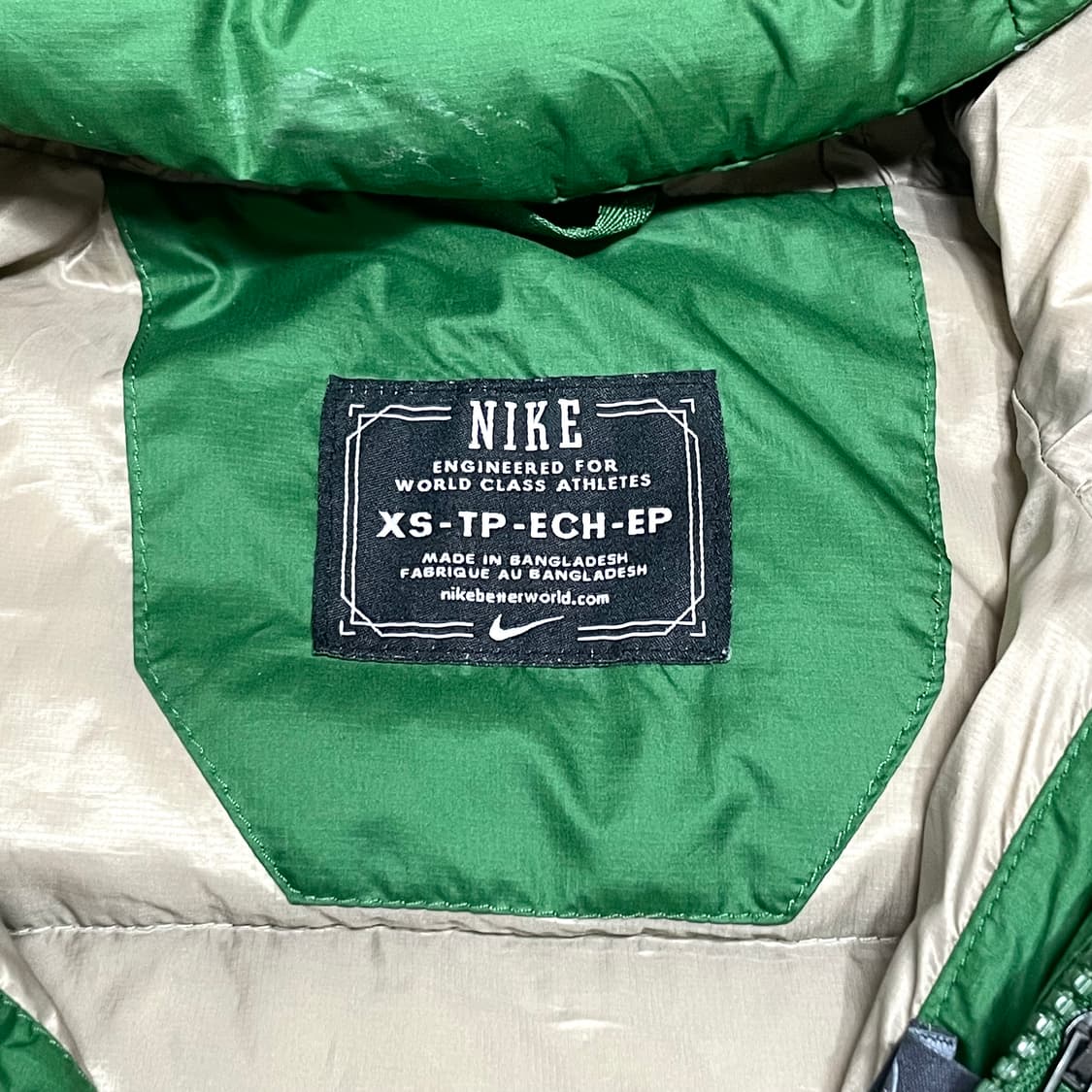 나이키 스우시로고 그린 구스다운 패딩점퍼 여성XS 상품이미지6