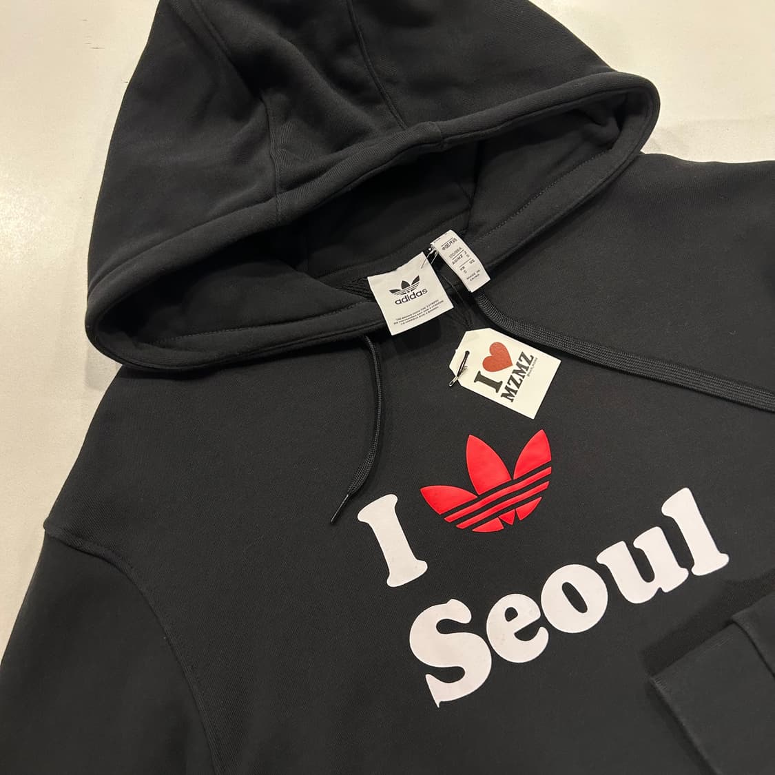 [S] 아디다스 아이 러브 서울 후드티 블랙 A455 상품이미지4