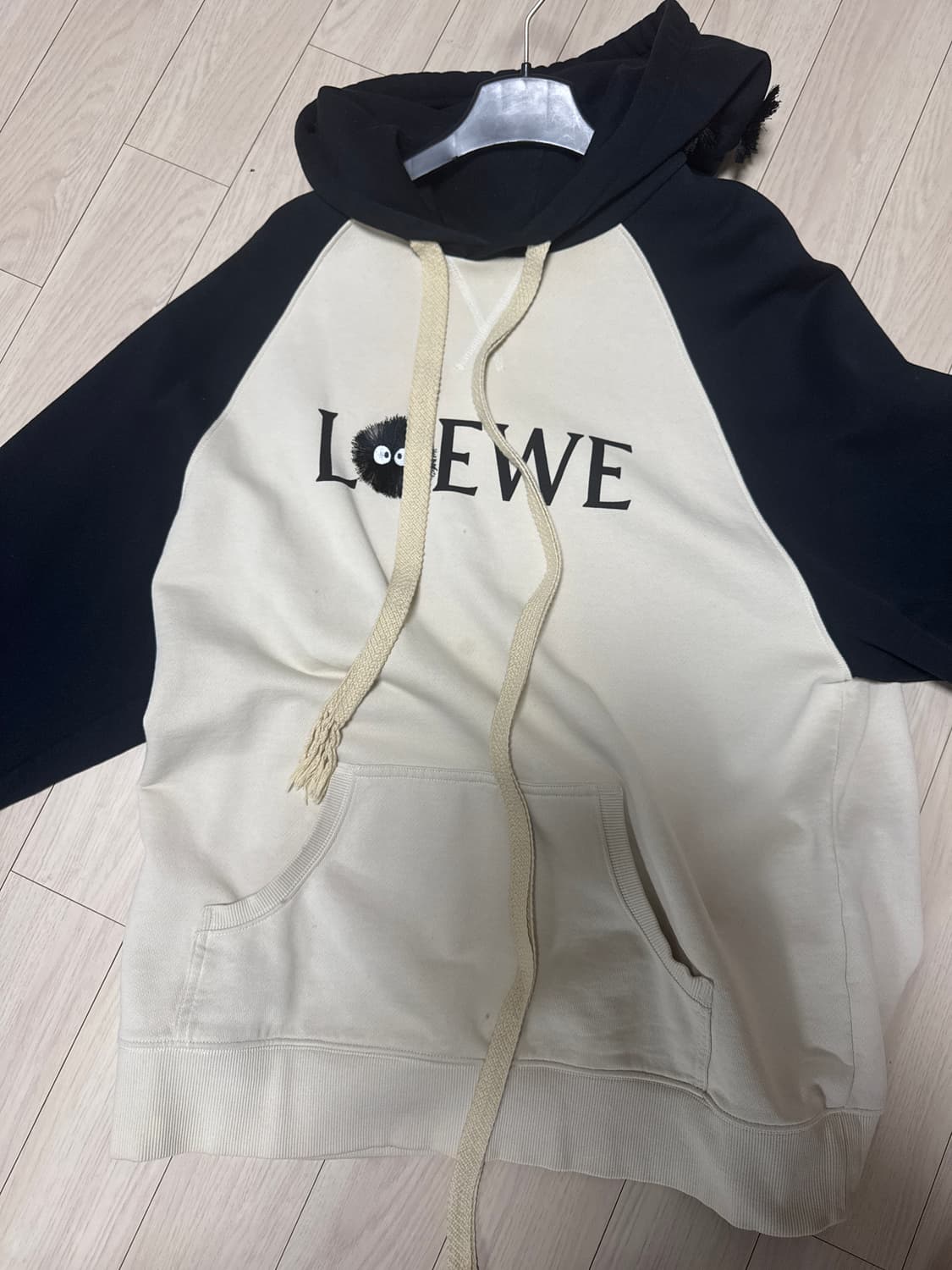 L)로에베 지브리 후드티 상품이미지1