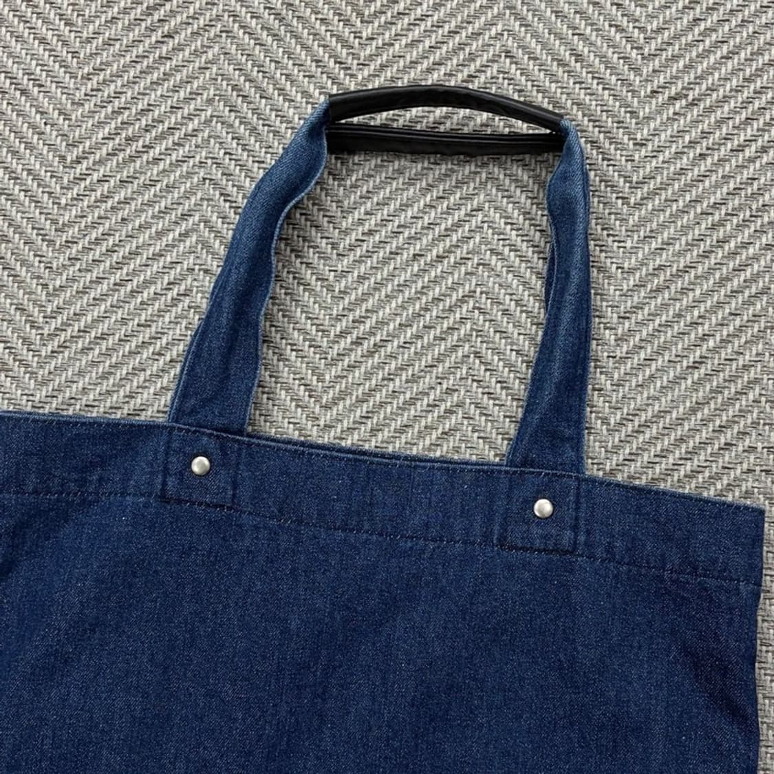 캘빈클라인진스 RCKR KICK 데님 토트백 v2383 상품이미지4
