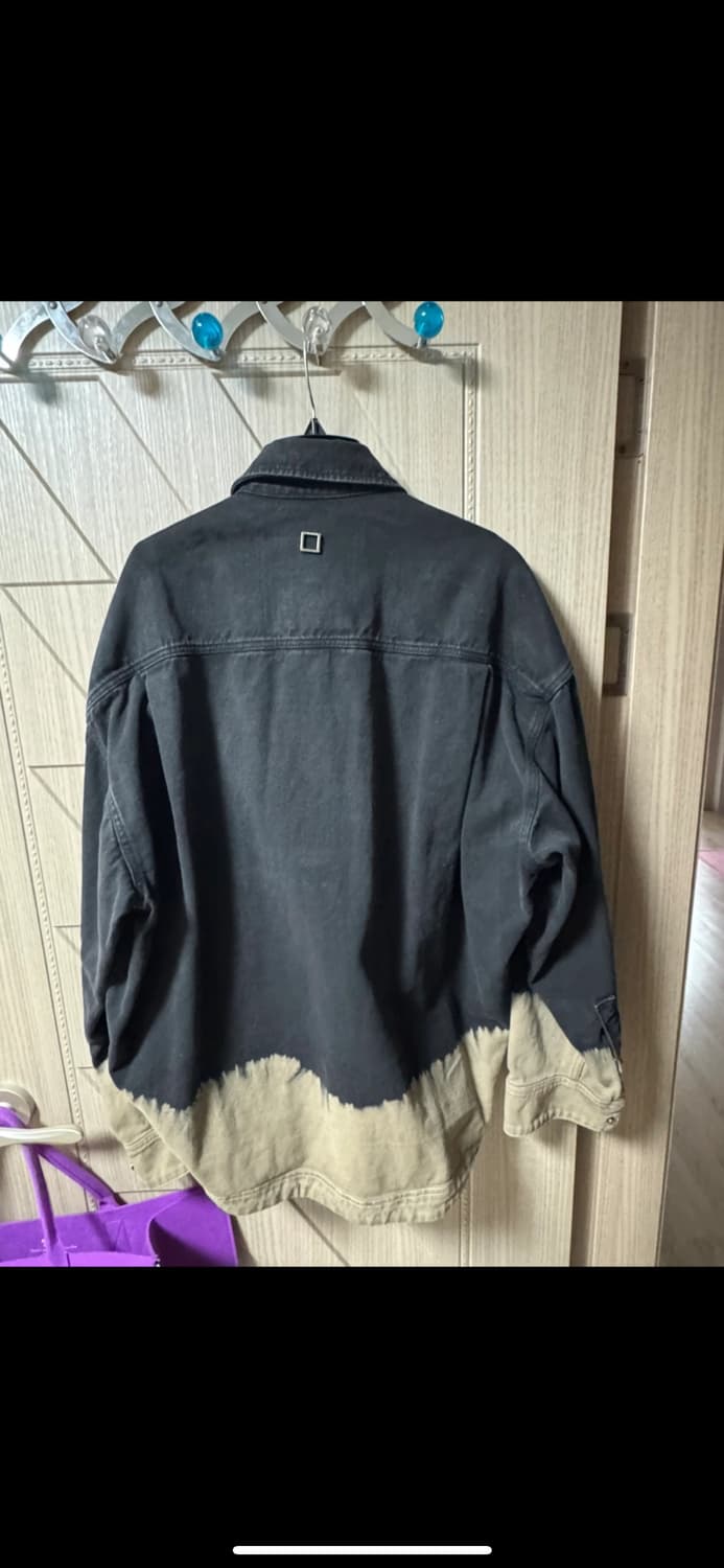 우영미 헤이즈 블리치드 데님 셔츠 자켓 상품이미지3