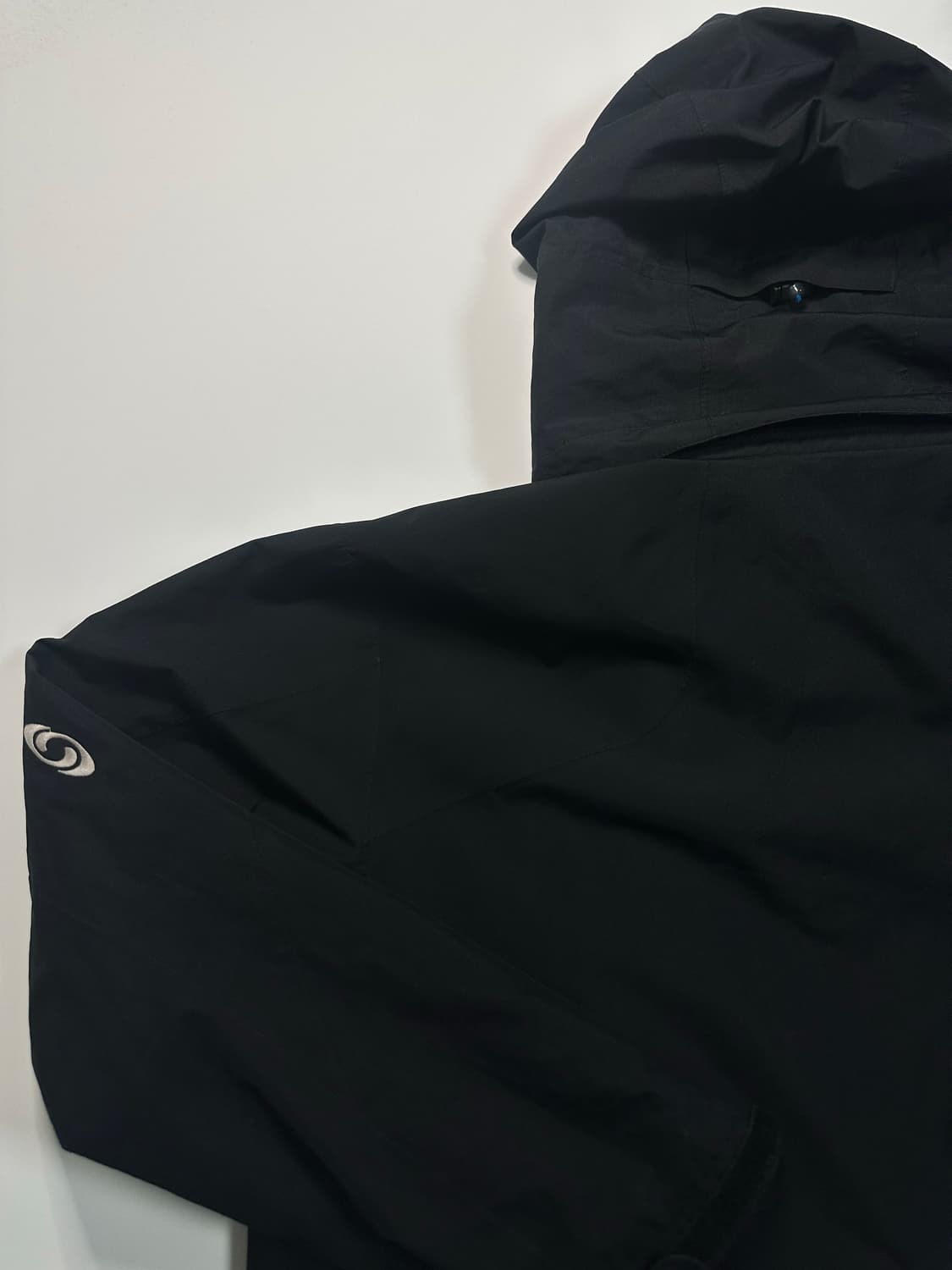 살로몬 블랙 바람막이 상품이미지6