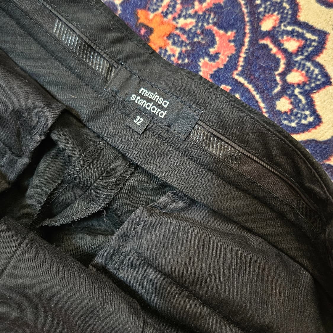 무신사스탠다드 테이퍼드핏 레이온 혼방 슬렉스 32size 상품이미지6