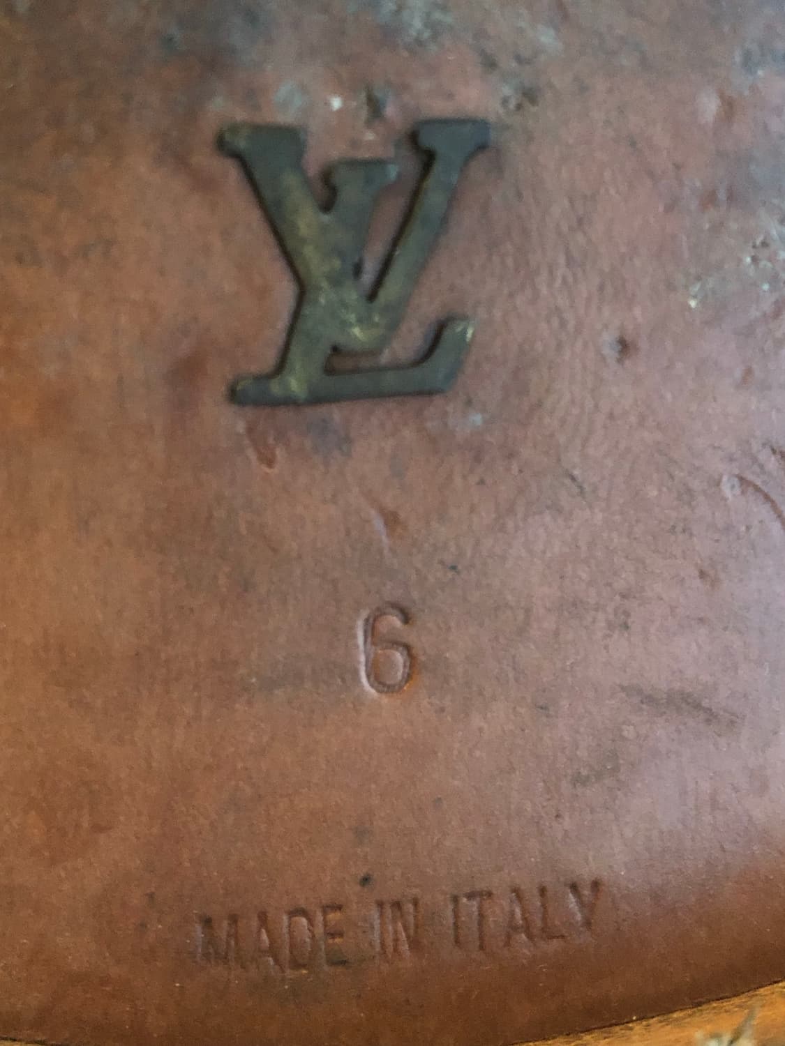 루이비통 다미에 송치가죽 로퍼 구두 상품이미지9