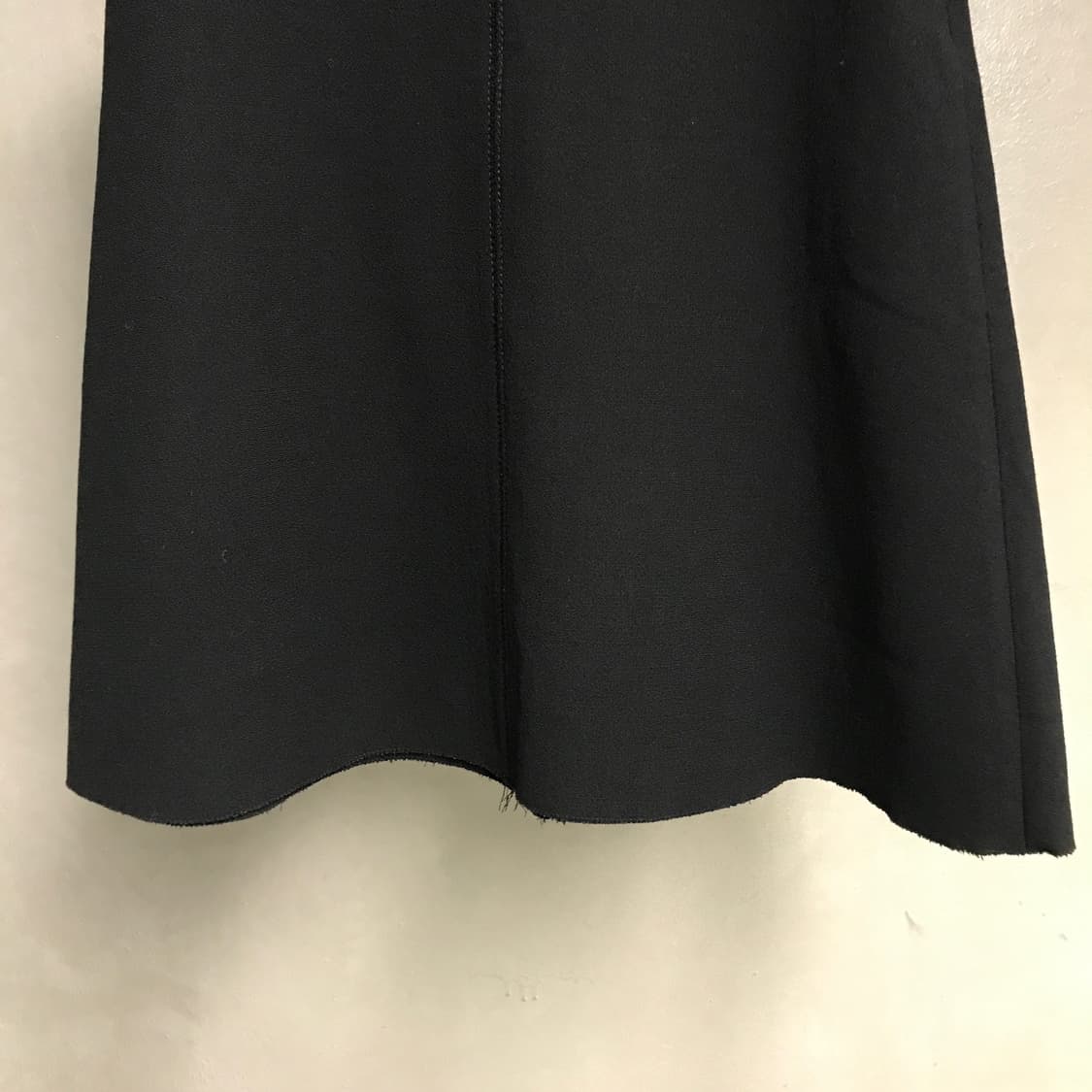 프라다 스커트 블랙 40 상품이미지3