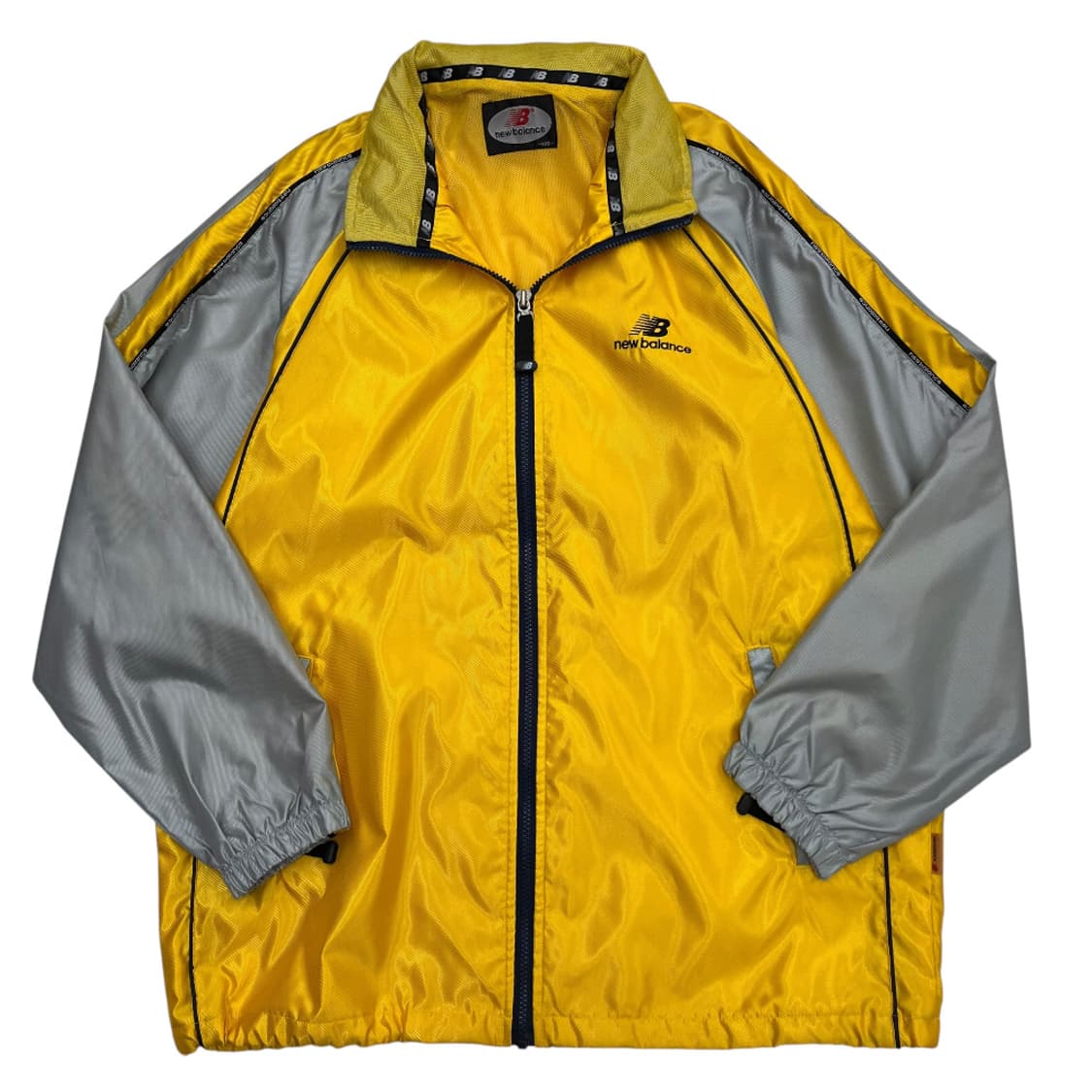 뉴발란스 그레이 배색 옐로우 바람막이 105 상품이미지3