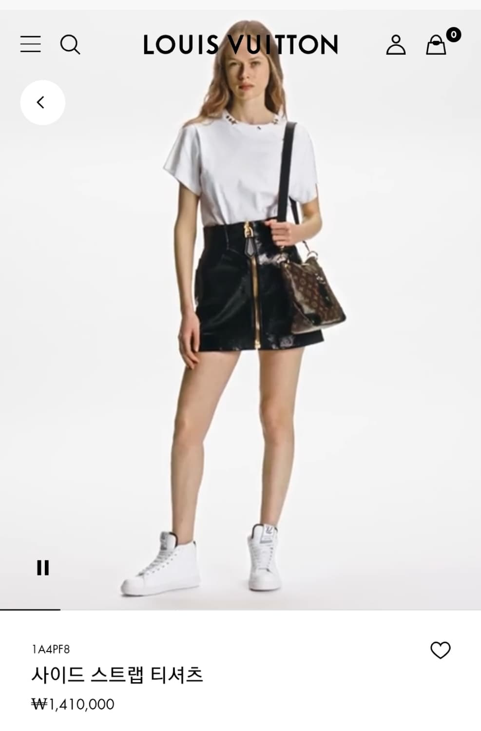 정품)급처2번입고세탁완료!루이비통 넥로고참장식 사이드 스트랩 반팔면티셔츠 상품이미지2