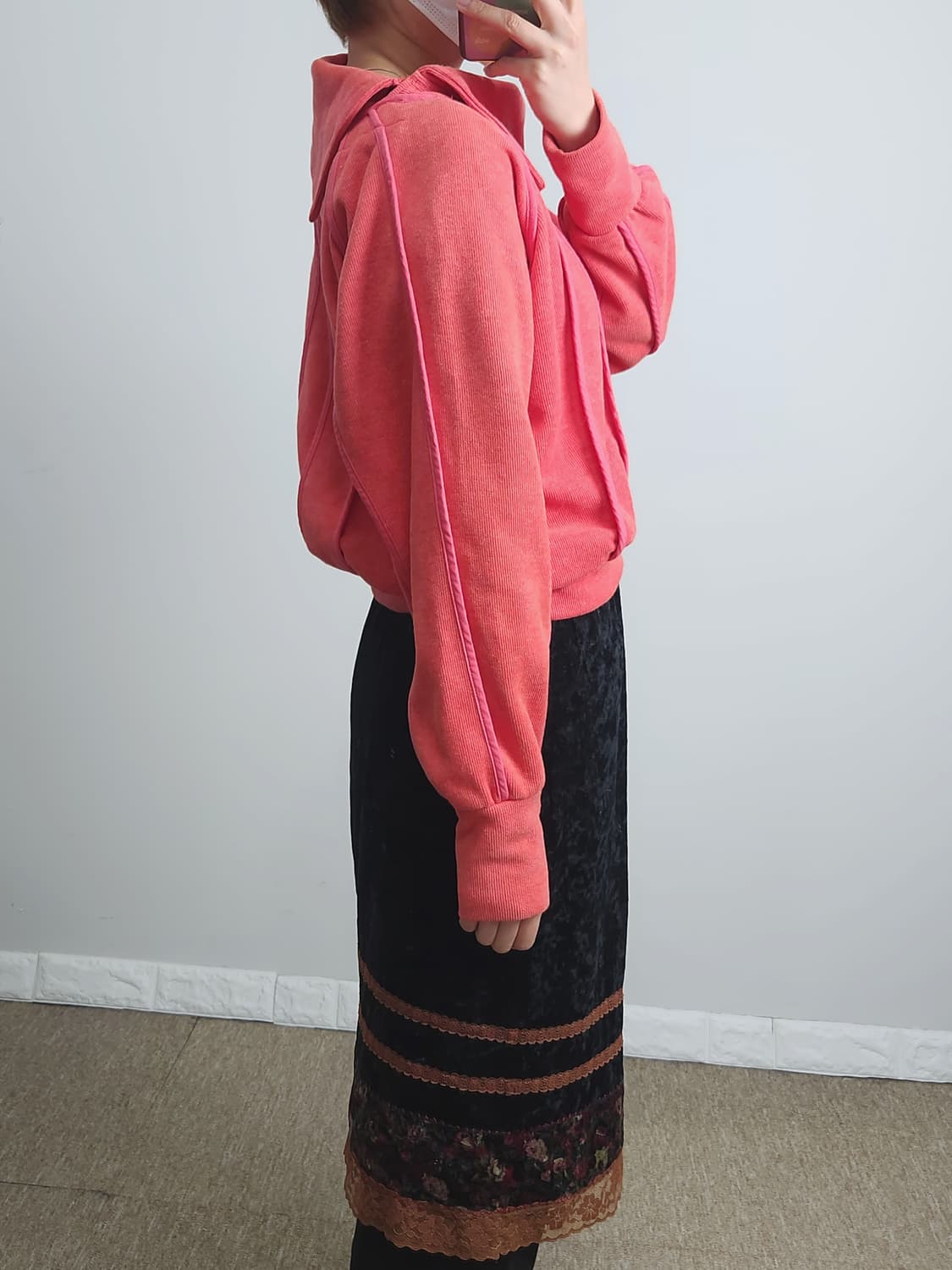 LILY BROWN 크롭 언발 탑 상품이미지4