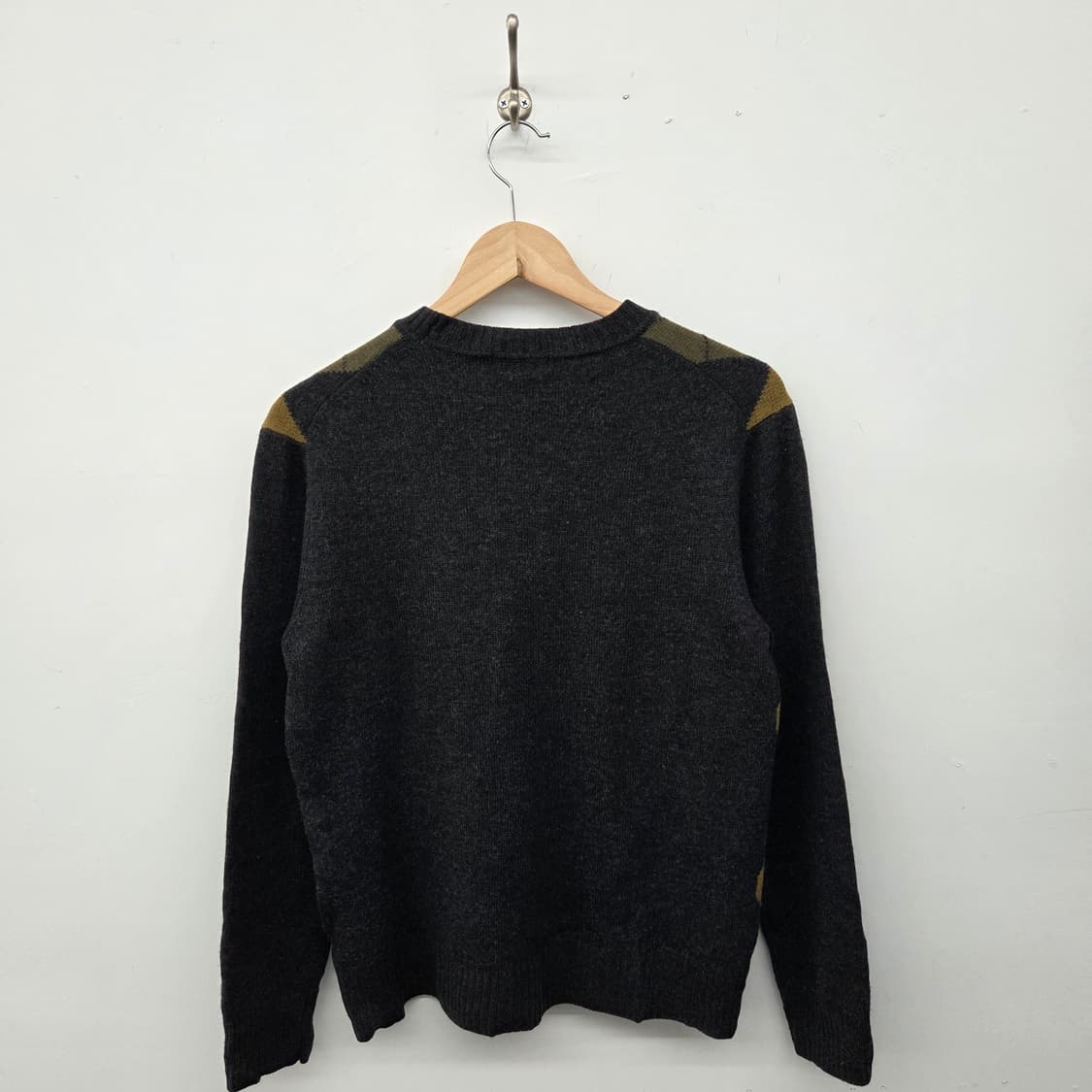 버버리 아가일 패턴 니트 스웨터 L 상품이미지5