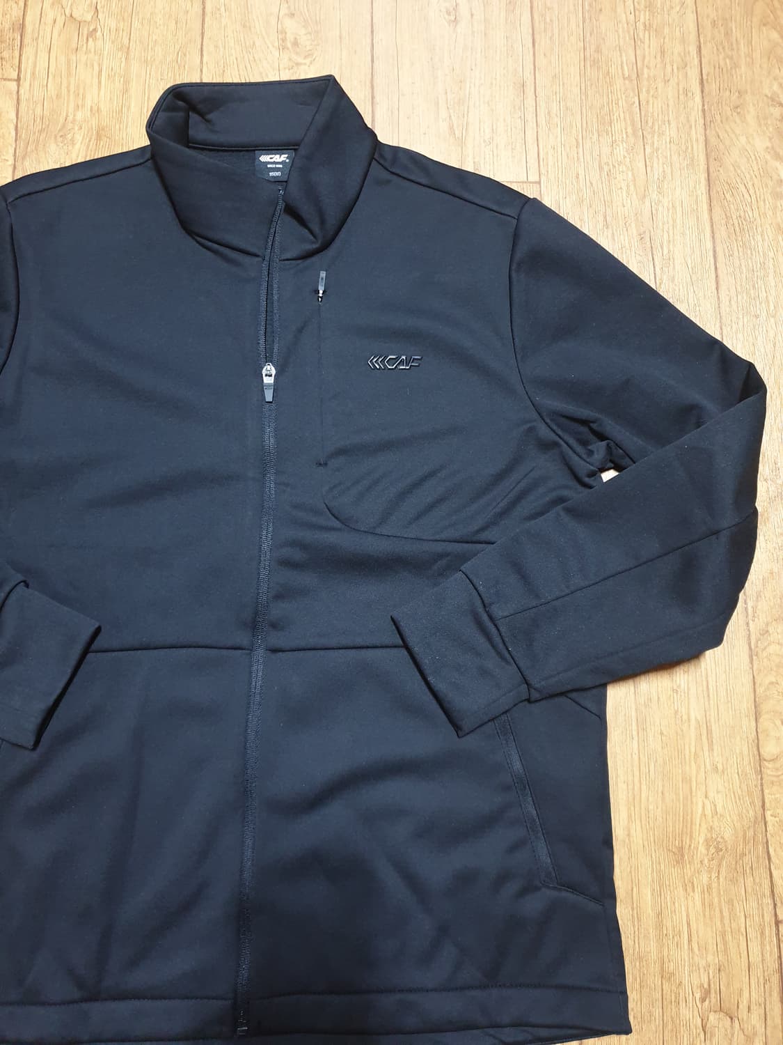 1191 르까프 운동복 집업 95 사이즈입니다 상품이미지3