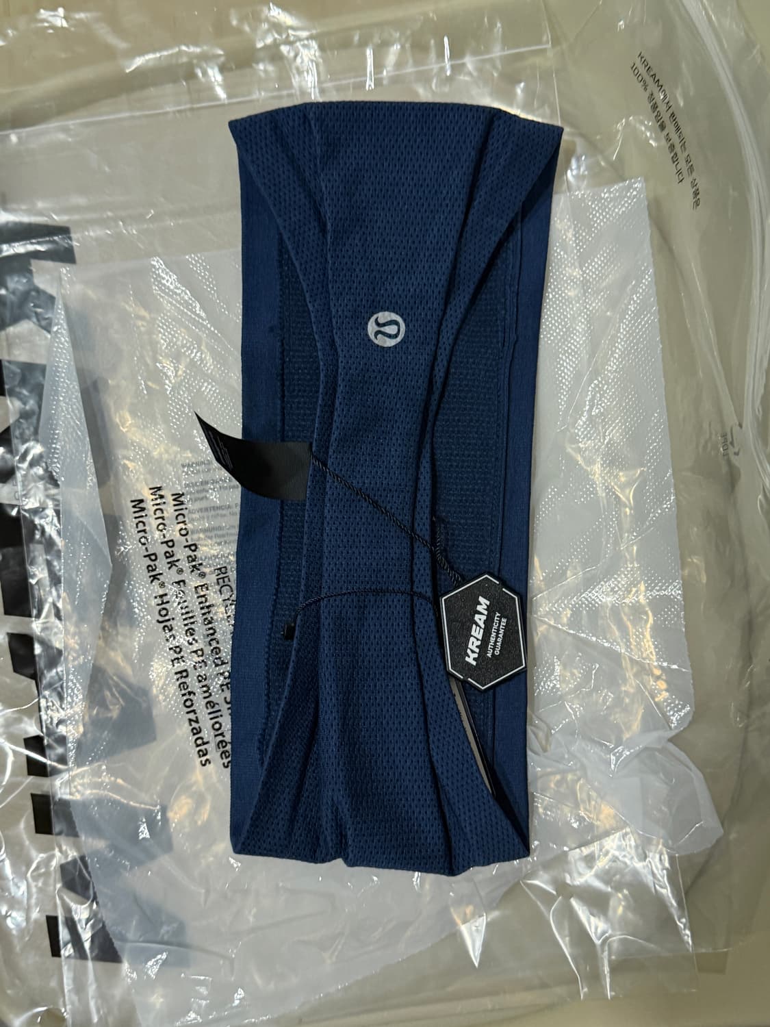 룰루레몬 메탈 벤트 테크 와이드 헤드밴드 네이비 상품이미지2