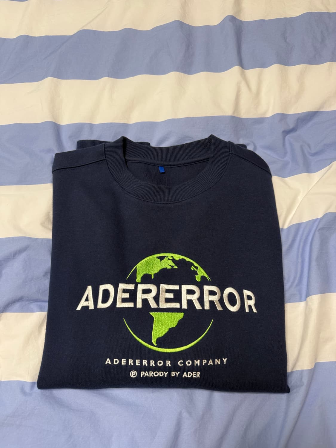 아더에러 맨투맨 상품이미지1