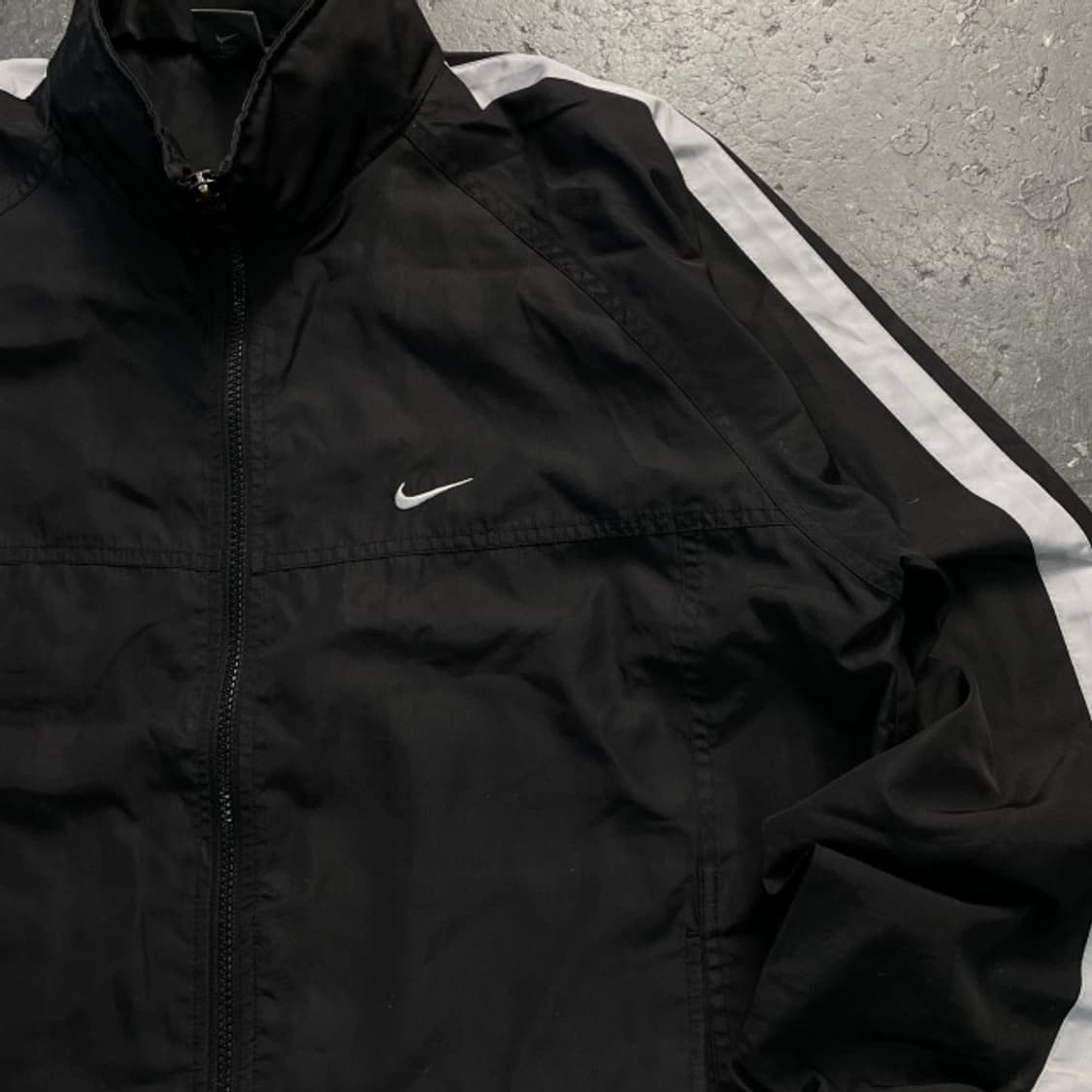 100 나이키 스우시 바람막이 상품이미지2