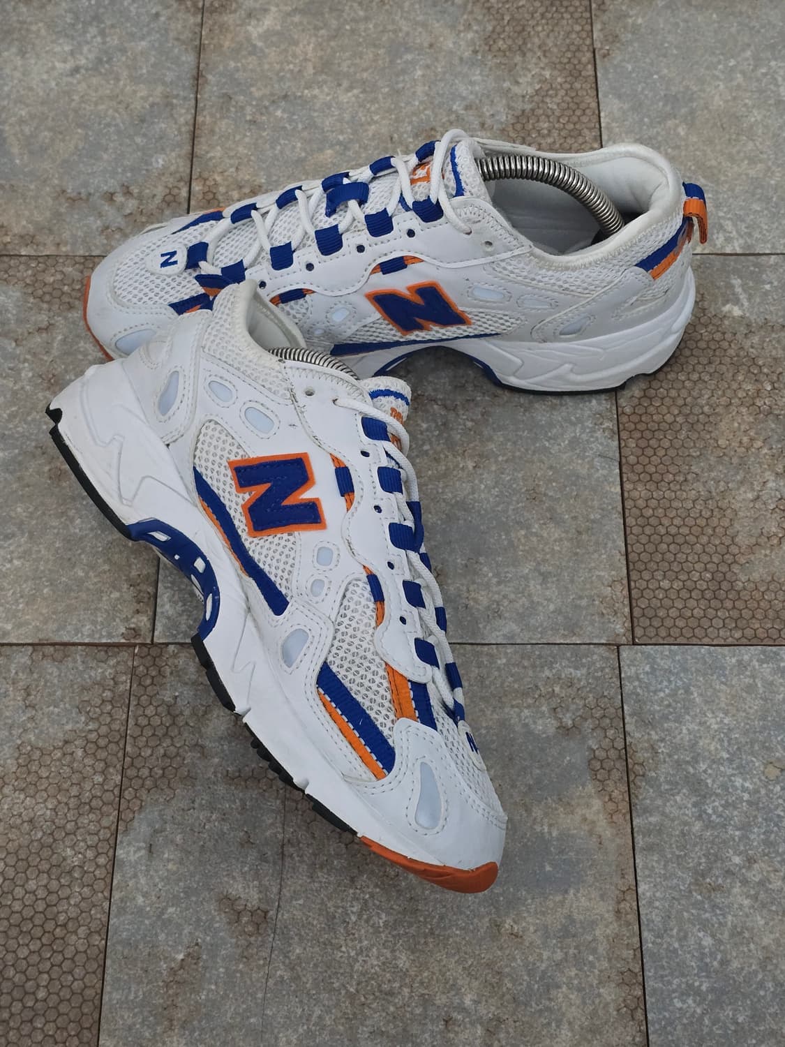 (240)뉴발란스 827 블루 오렌지  상품이미지4