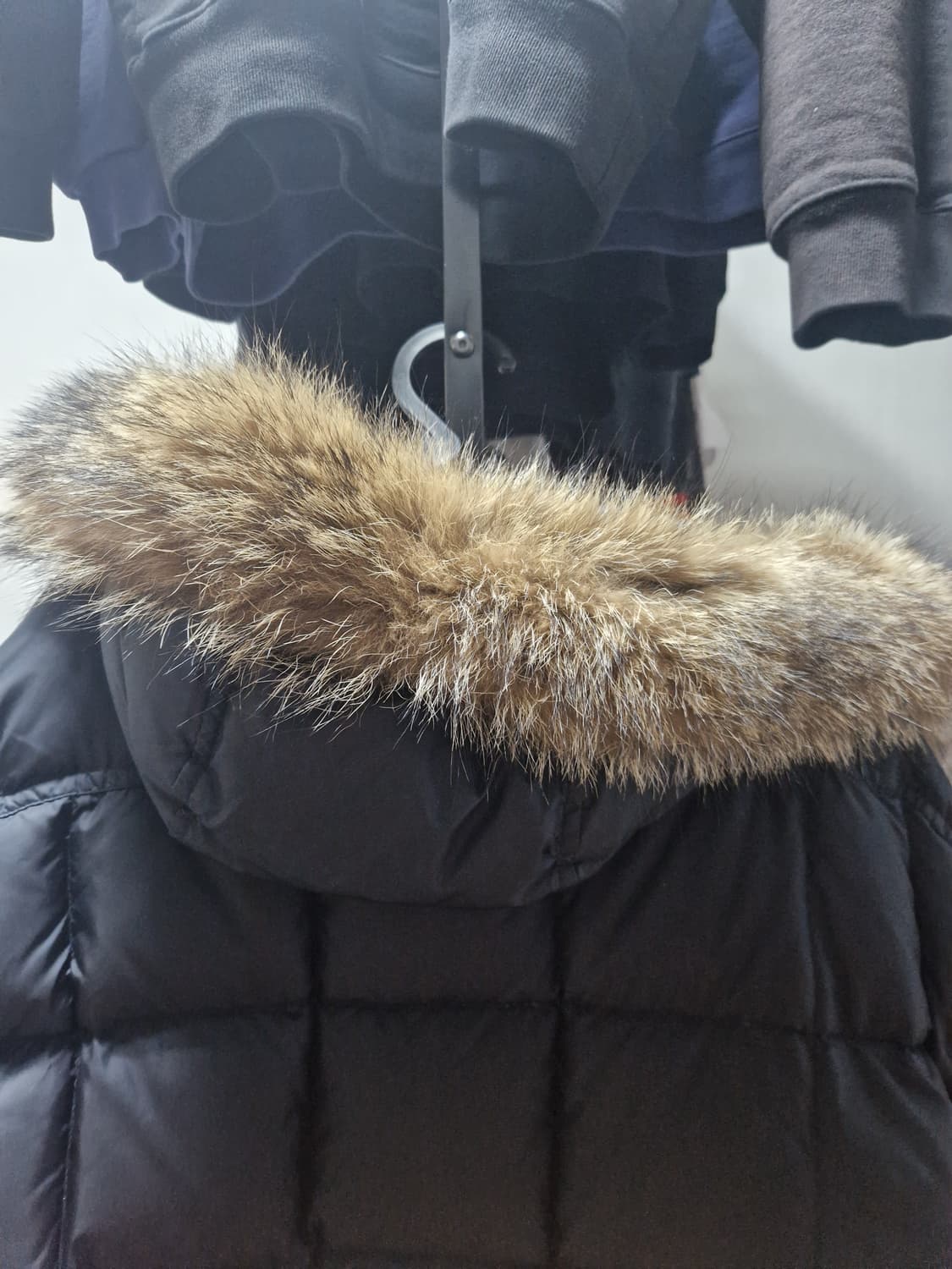 정품 몽클레어 아프톤 롱패딩 다크네이비 판매합니다. 상품이미지7