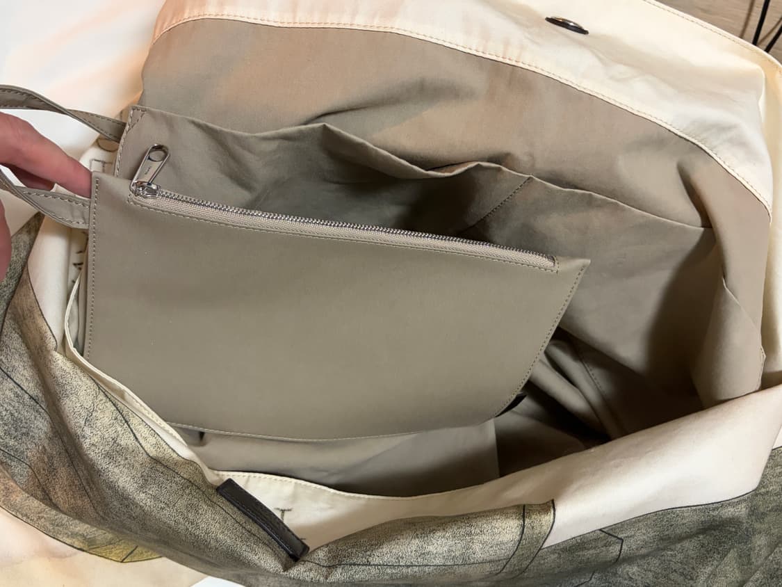 르메르 플래그백 베이지 카키 상품이미지2