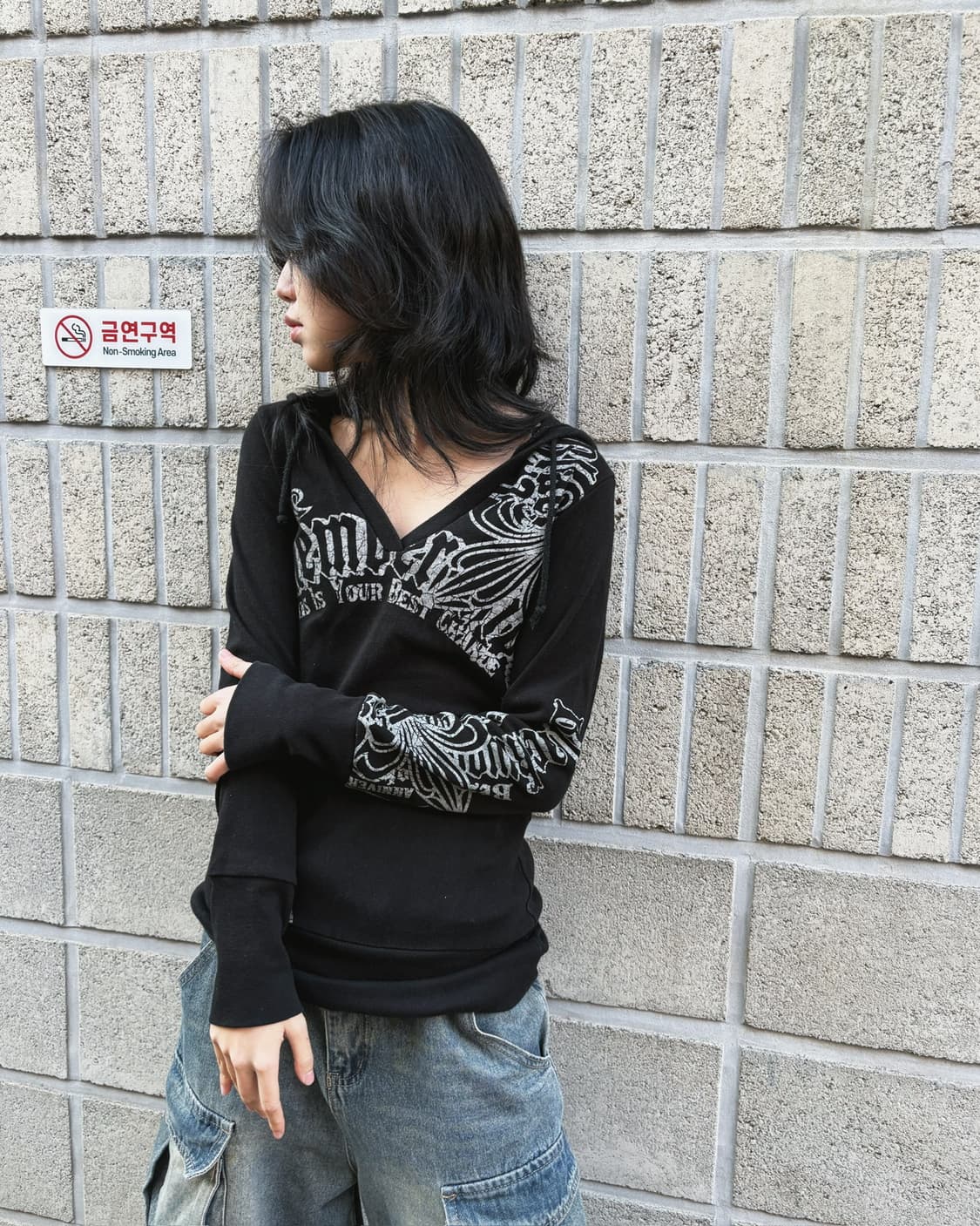 글리츠 큐빅 디테일 와이드넥 후드티 상품이미지7