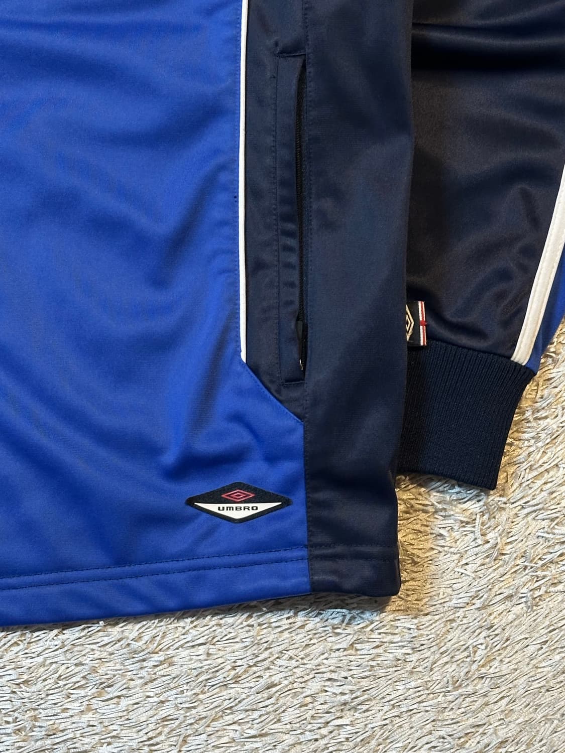 엄브로 잉글랜드 사이드라인 배색 트랙탑 져지 상품이미지3