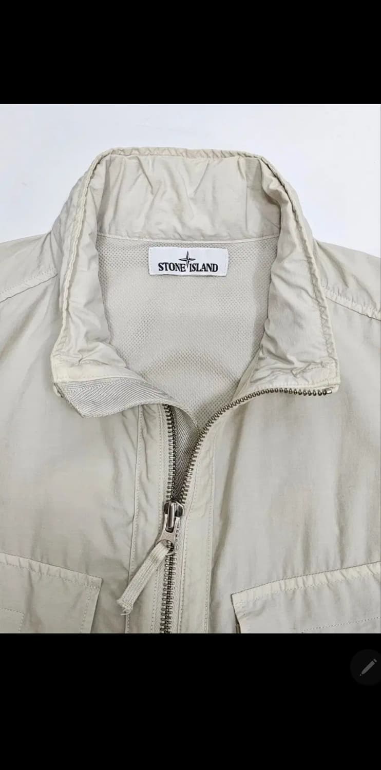 STONE ISLAND 스톤아일랜드 후드 바람막이 자켓 / 남 L 상품이미지5