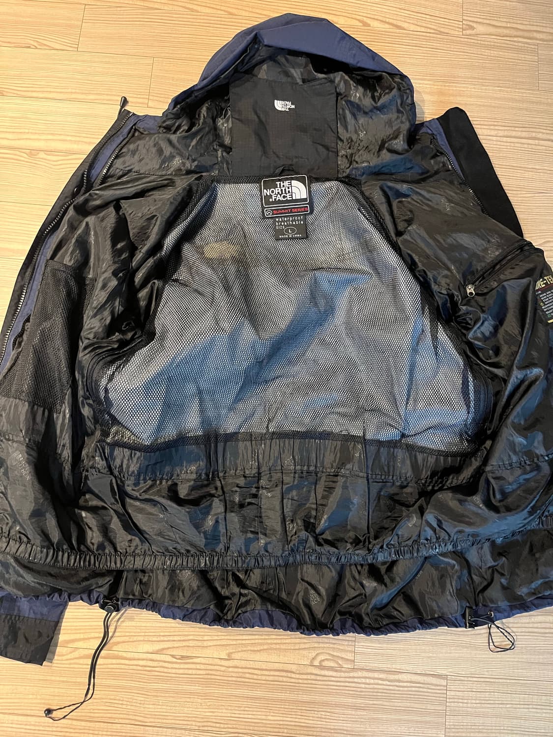 노스페이스 고어텍스 마운틴 자켓 상품이미지2