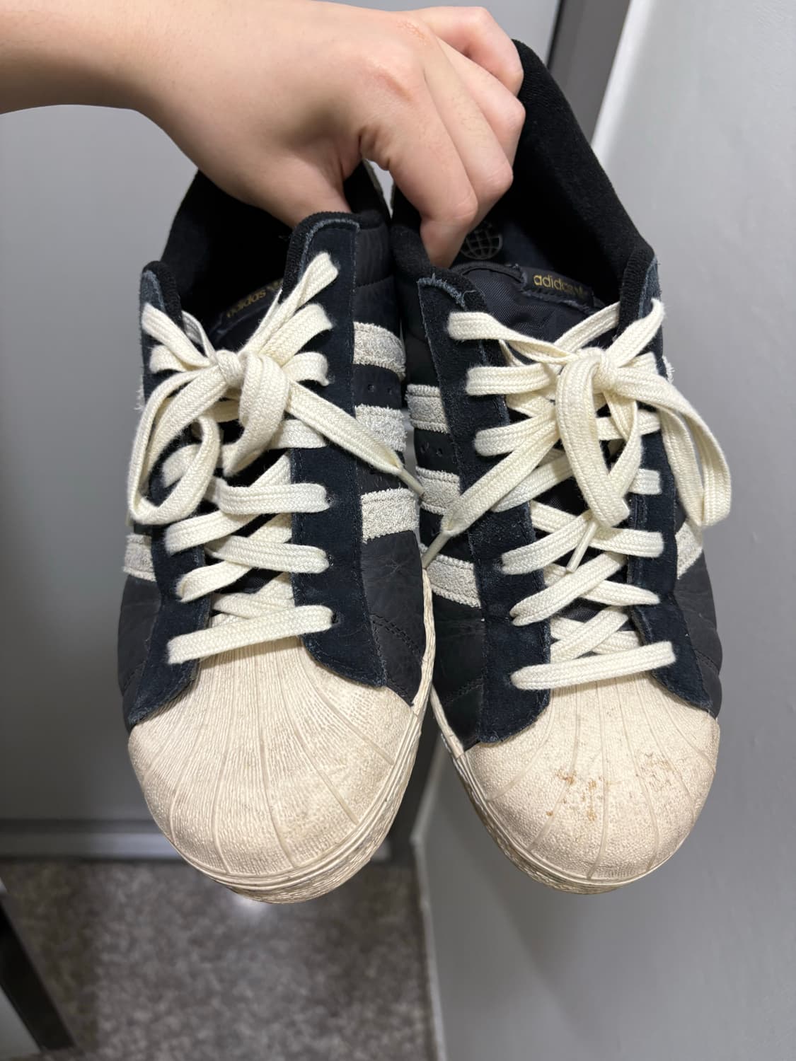 아디다스 슈퍼스타 82 블랙 화이트 280 상품이미지2