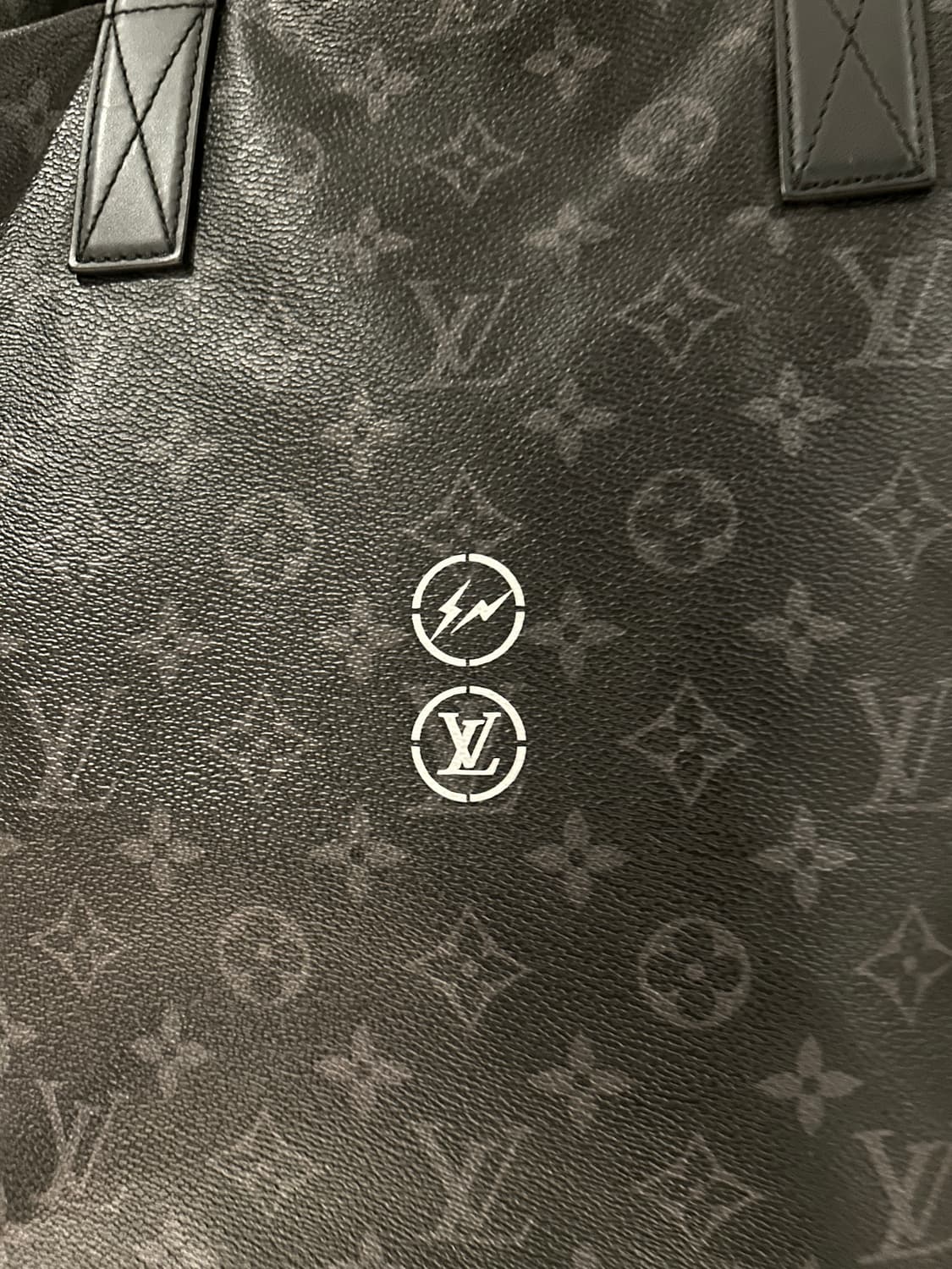 Louis Vuitton x Fragment Monogram Tote 상품이미지5