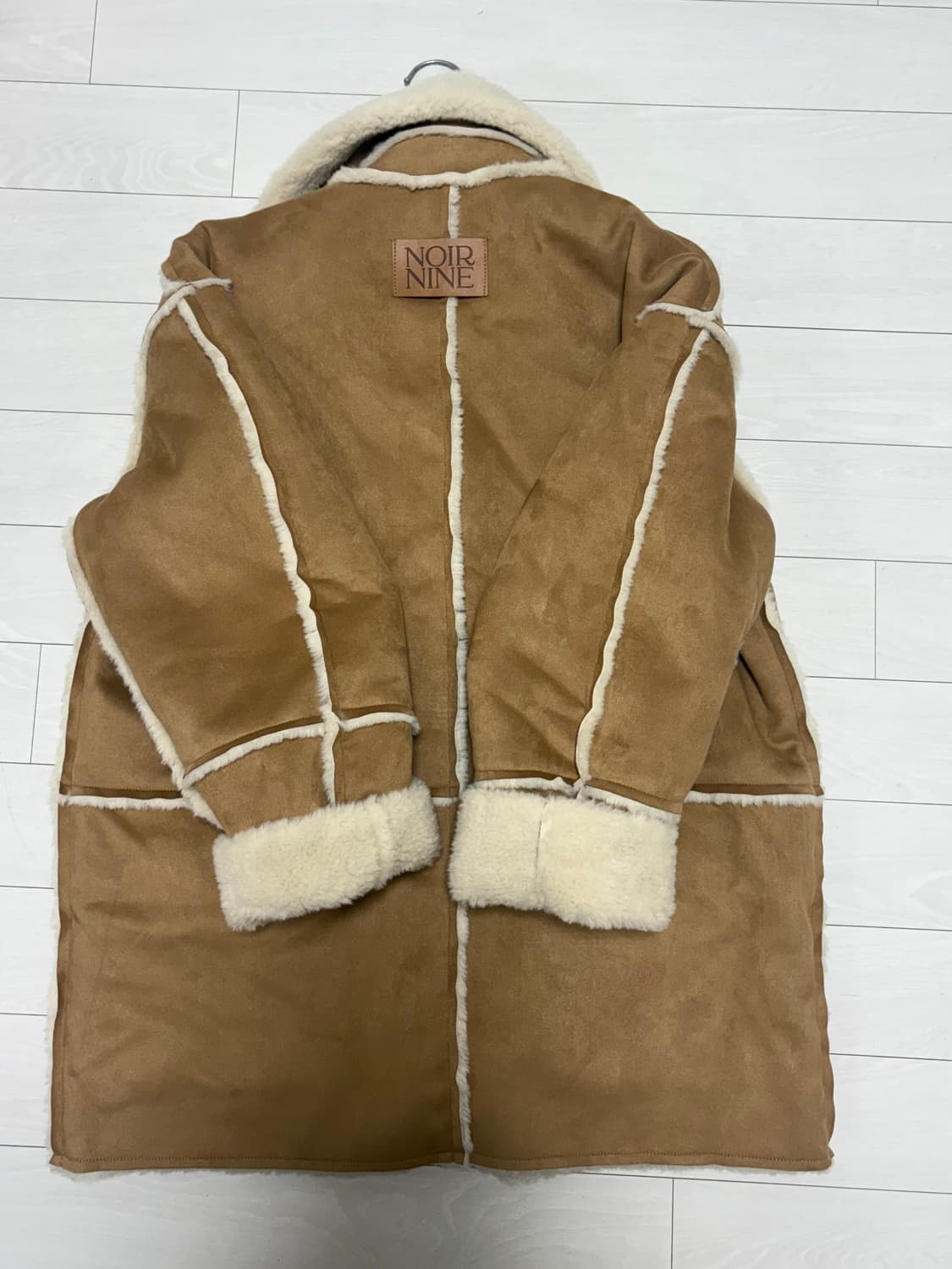 누아르나인 무스탕 상품이미지3