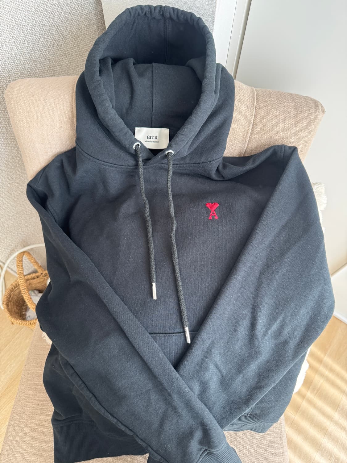 아미 후드티 판매합니다  상품이미지2
