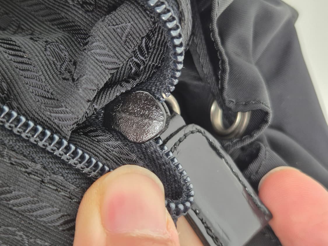 프라다 나일론 스몰 백팩 (구형 버전) 상품이미지4