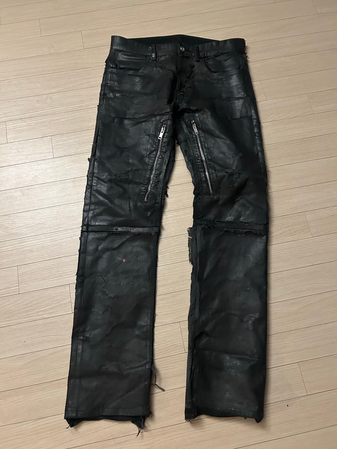 지방시 크랙클 레더 코팅진 31 상품이미지1