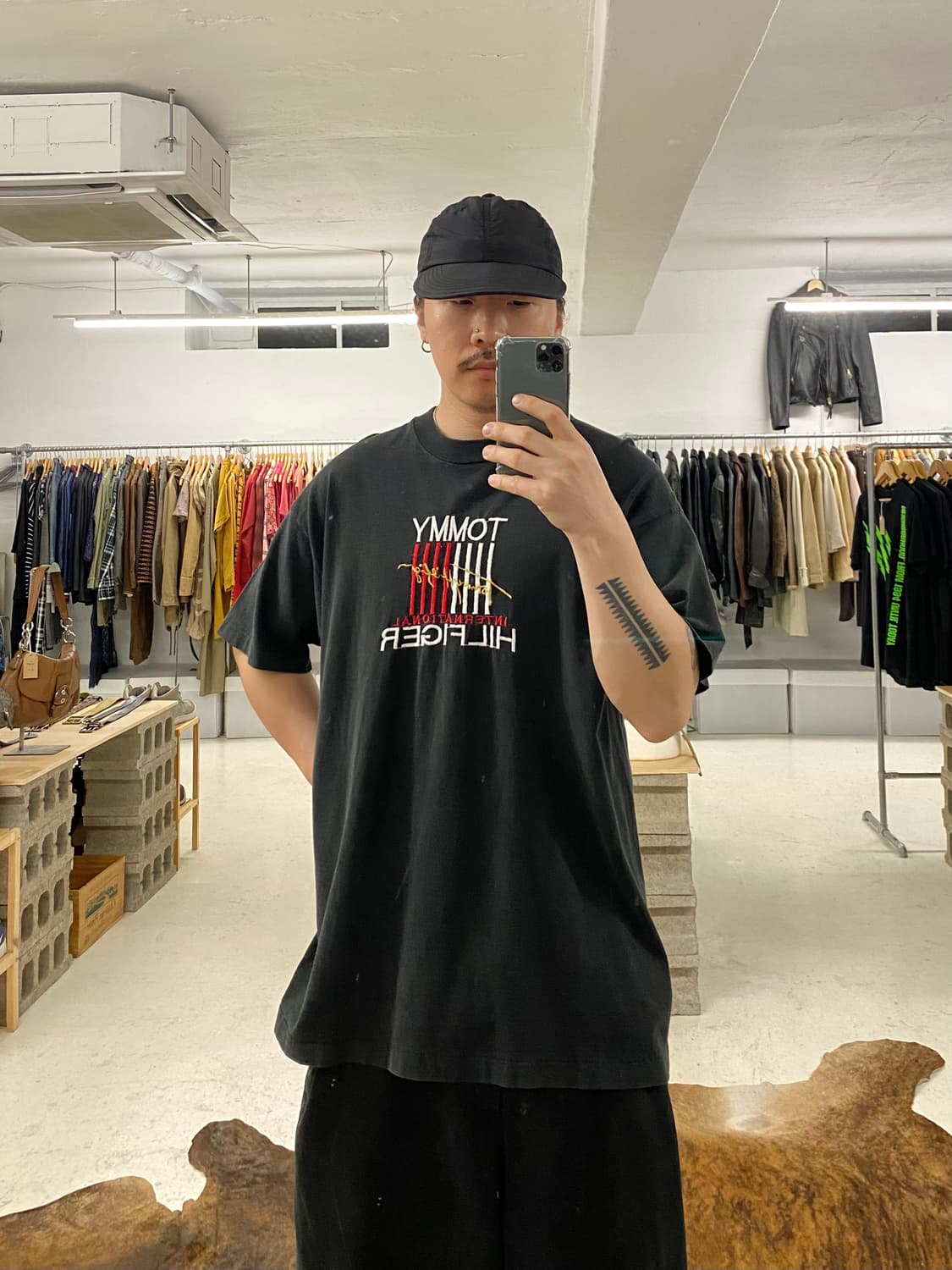 90's TOMMY HILFIGER T (single stitch) 상품이미지1