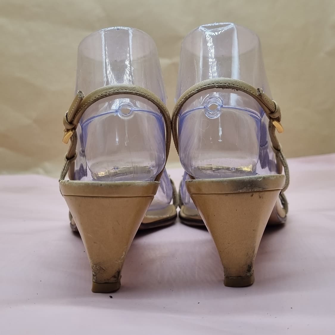 프라다 골드 스트랩 샌들37 240 굽6 상품이미지4