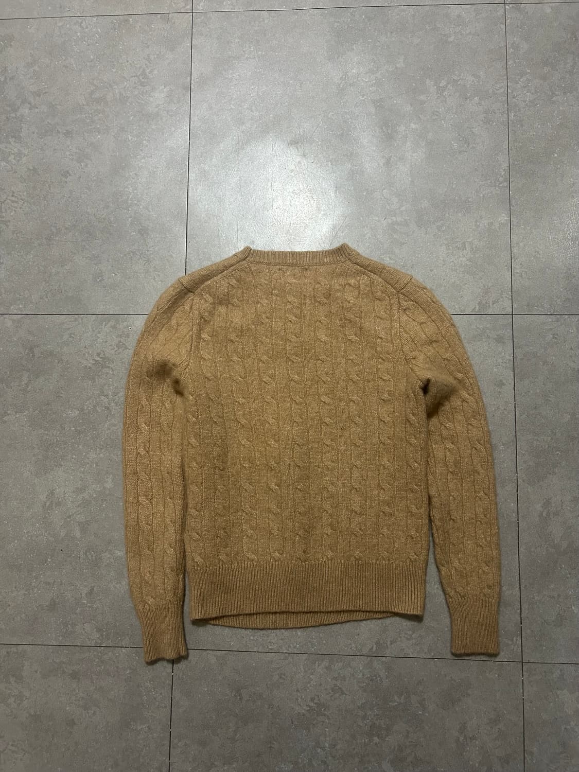 랄프로렌 폴로 베이지 컬러 램스울  빈티지 케이블 니트 44size   상품이미지9