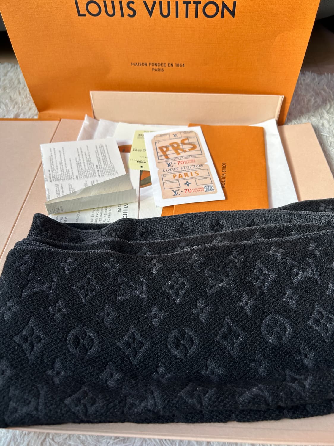 [풀구성, 새상품급] 루이비통 로고마니아 머플러 목도리 블랙 상품이미지1