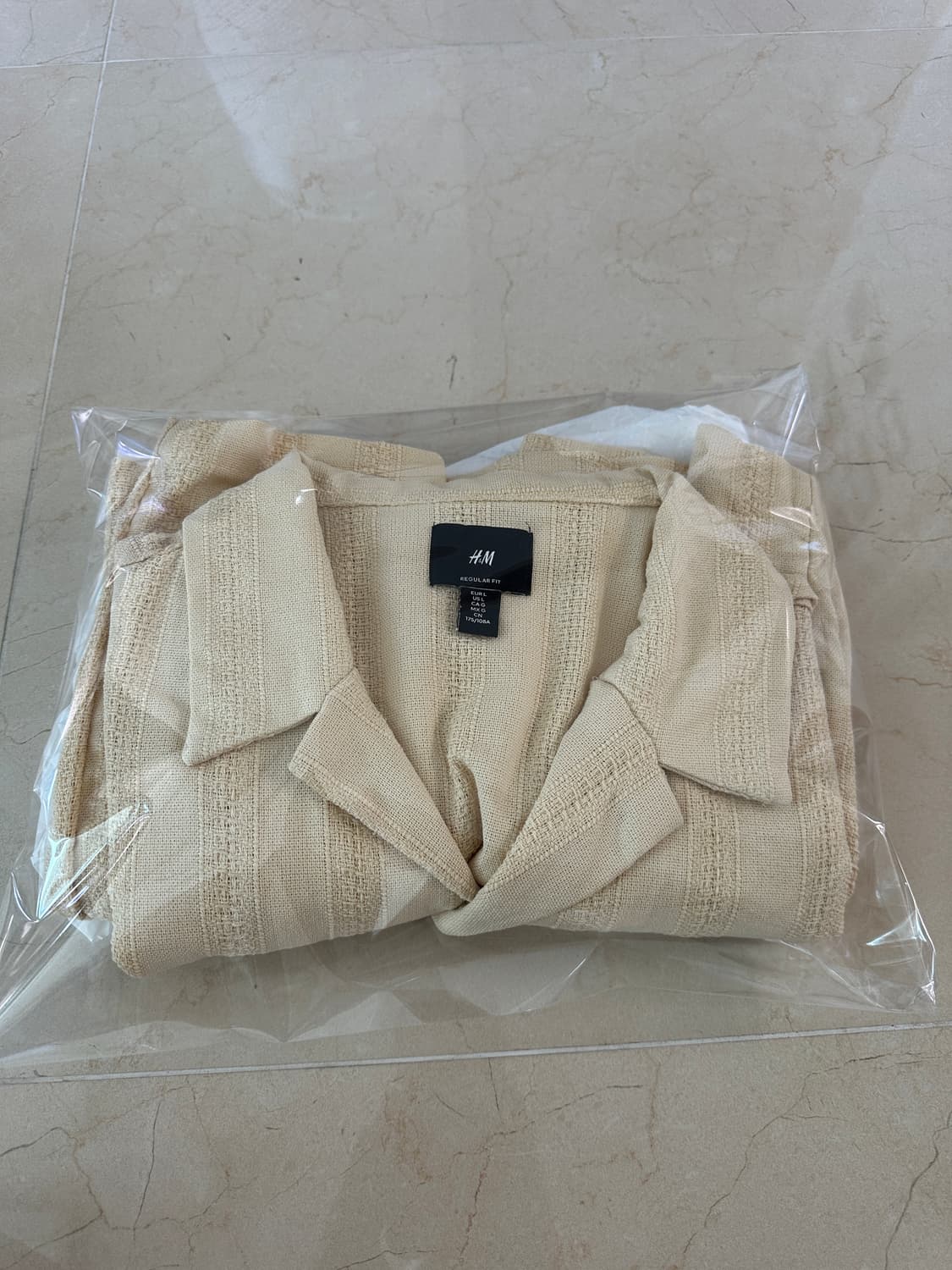 에이치엔앰 H&M 남성 텍스쳐 캠프 셔츠 레귤러핏 (105)   상품이미지10