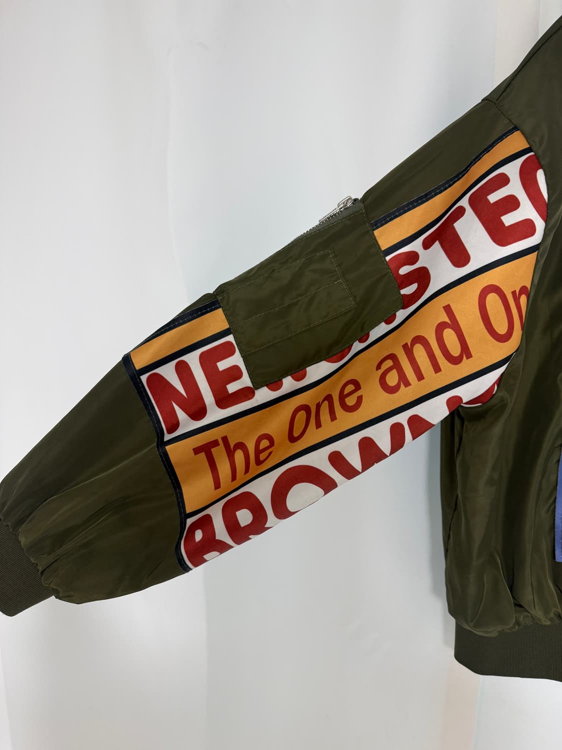 Dark Mild Back Printed MA-1 Jacket 상품이미지3