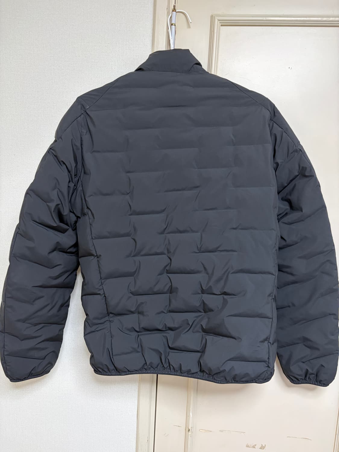 유니클로 퍼프테크 경량패딩 자켓 S 상품이미지2