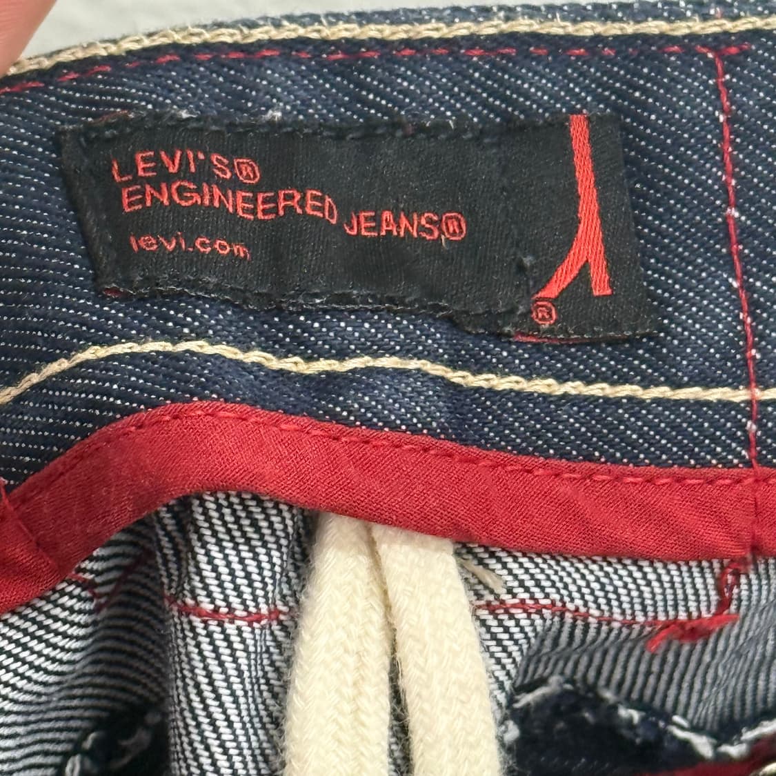 Levi's 리바이스 엔지니어드진 데님 미니스커트 상품이미지2