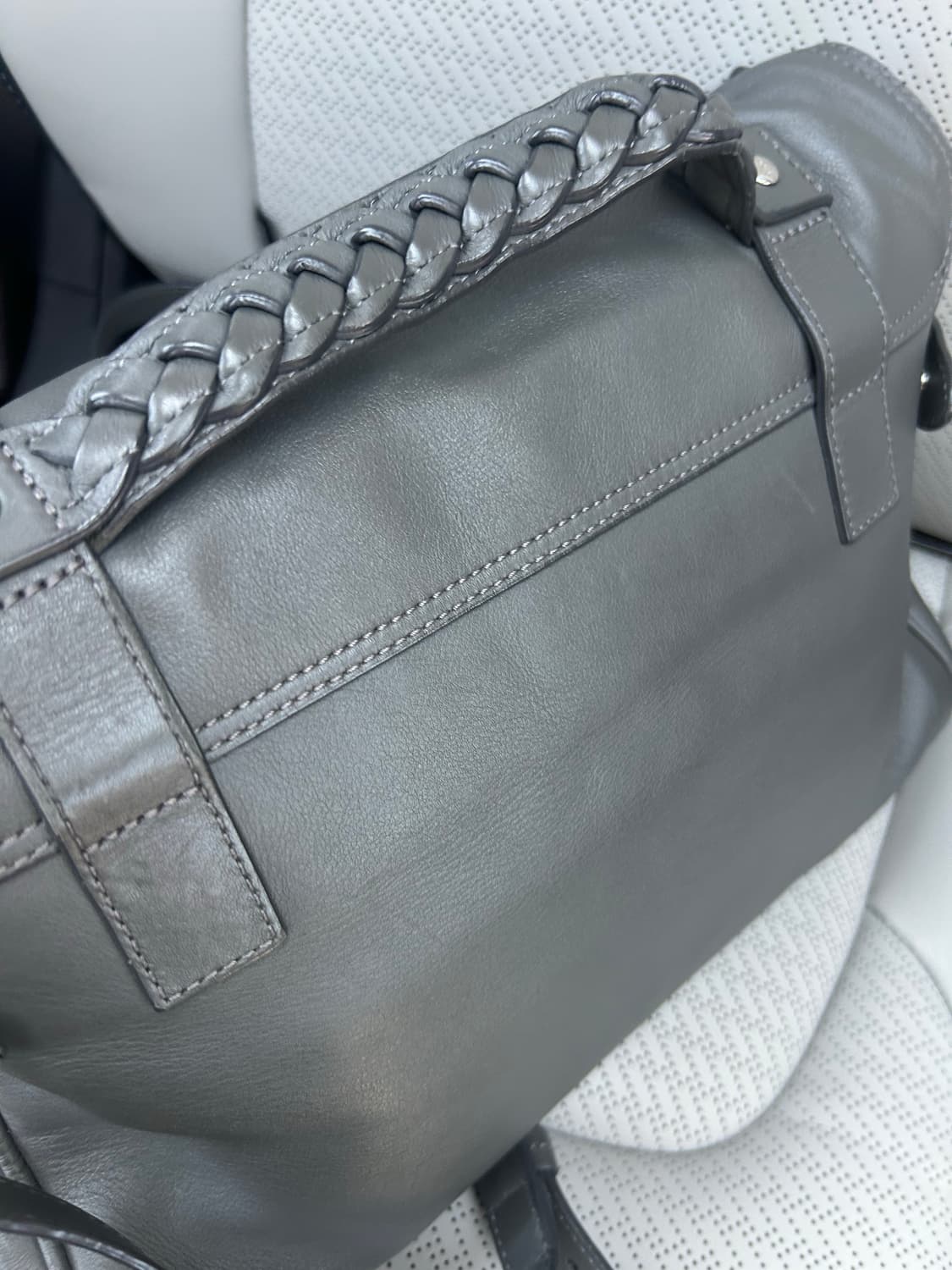 여름준비❗️)) Mulberry 멀버리 알렉사 레더 그레이 숄더백 상품이미지3