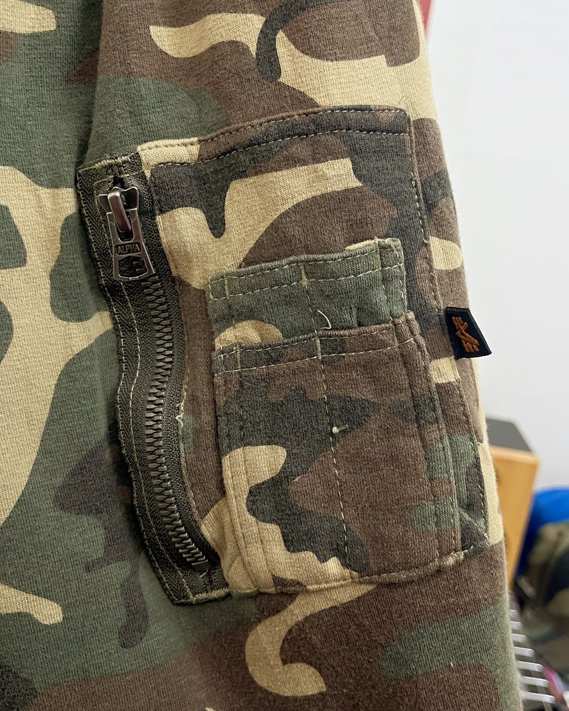 알파인더스트리 카모 스웻 봄버 자켓 상품이미지7