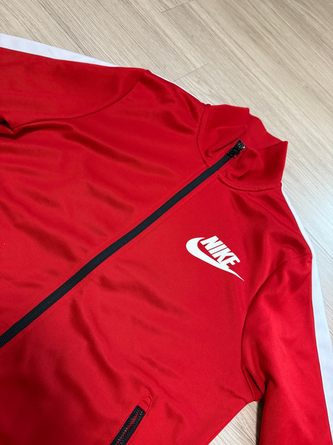 [S] 나이키 빨강 저지  상품이미지1