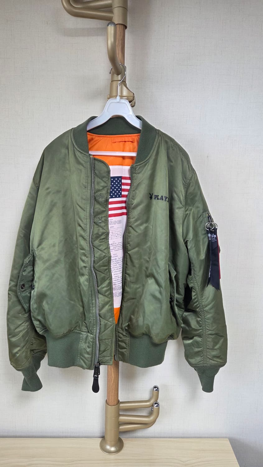 플레이보이 X 알파인더스트리 MA-1 자켓 카키 상품이미지1