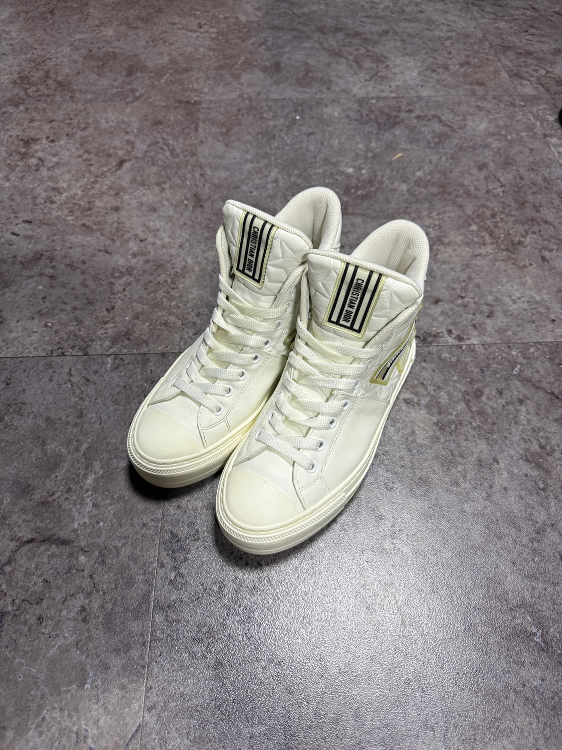 디올 스니커즈 35.5 상품이미지1