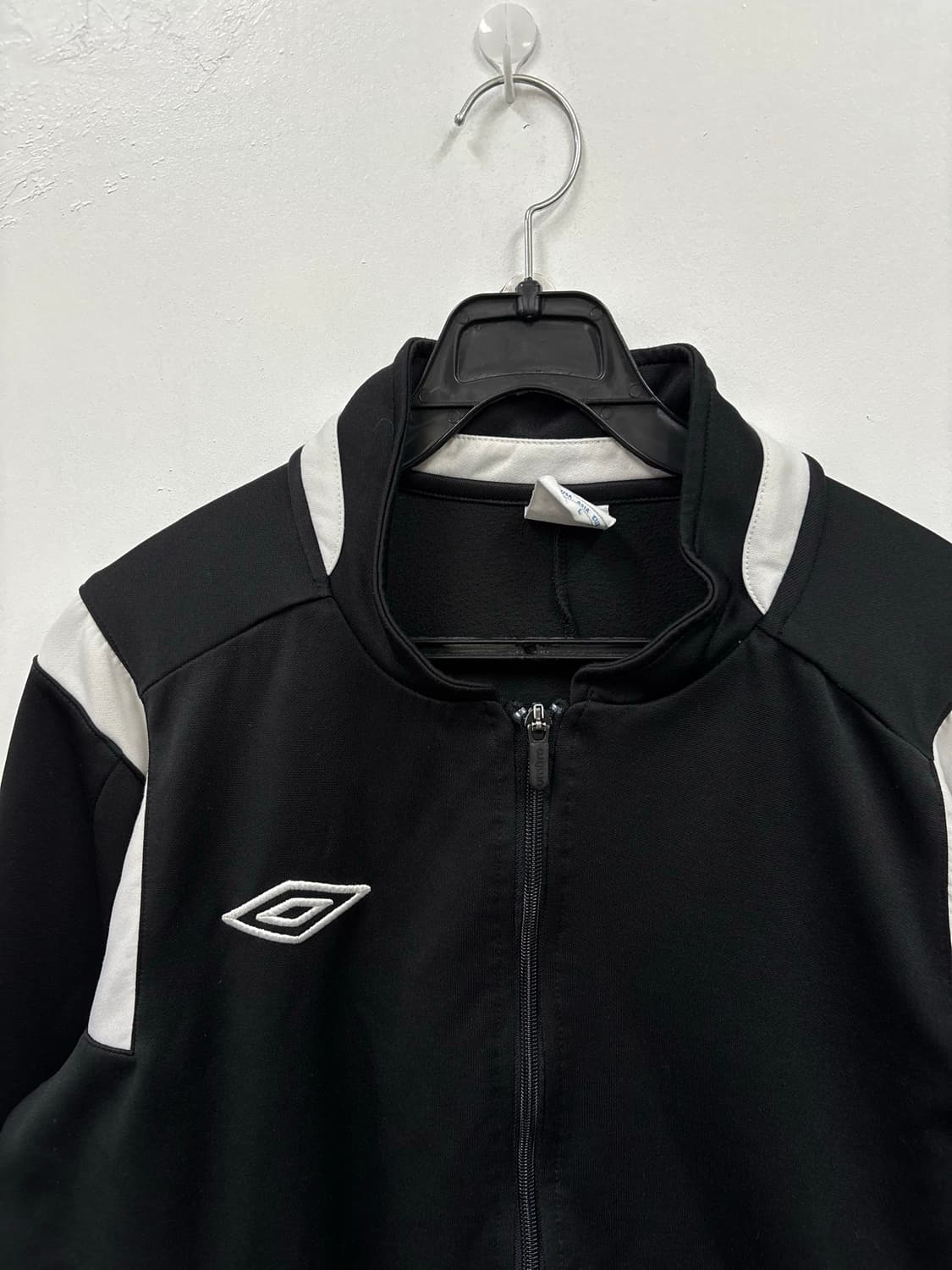 엄브로 트랙탑 상품이미지2